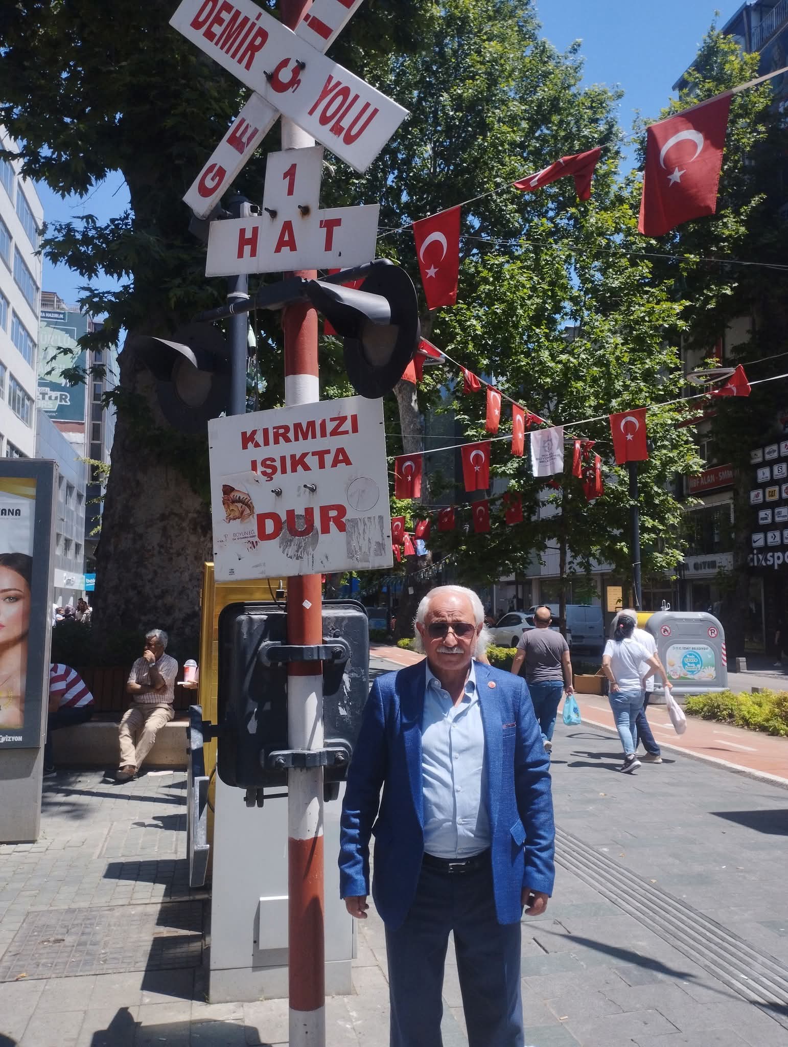 Mustafa Can’dan İzmit’te Kaldırım İşgali Ve Esnaf Politikalarına Sert Çıkış