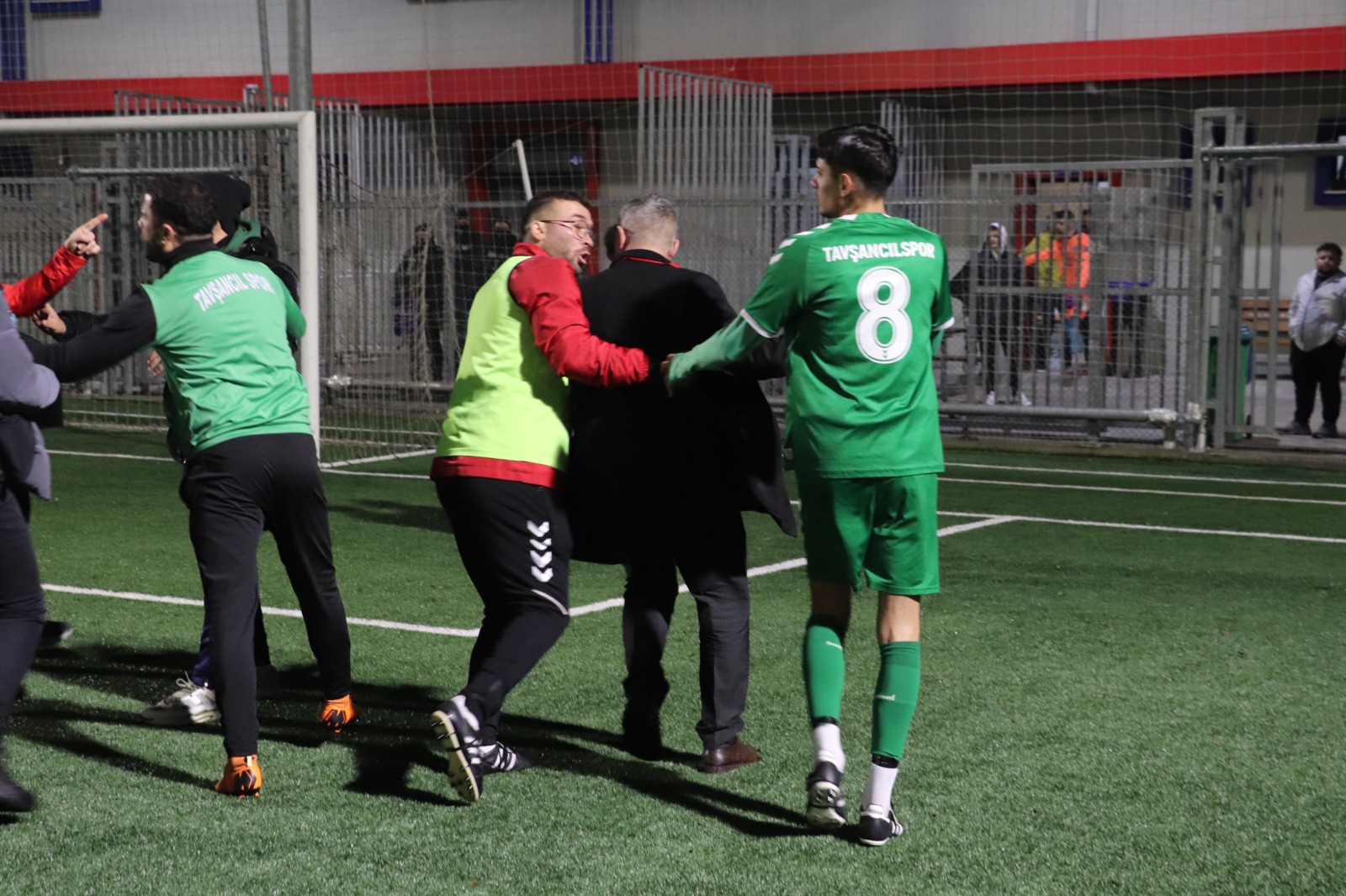 Olaylı Maçın Kararı Çıktı-1