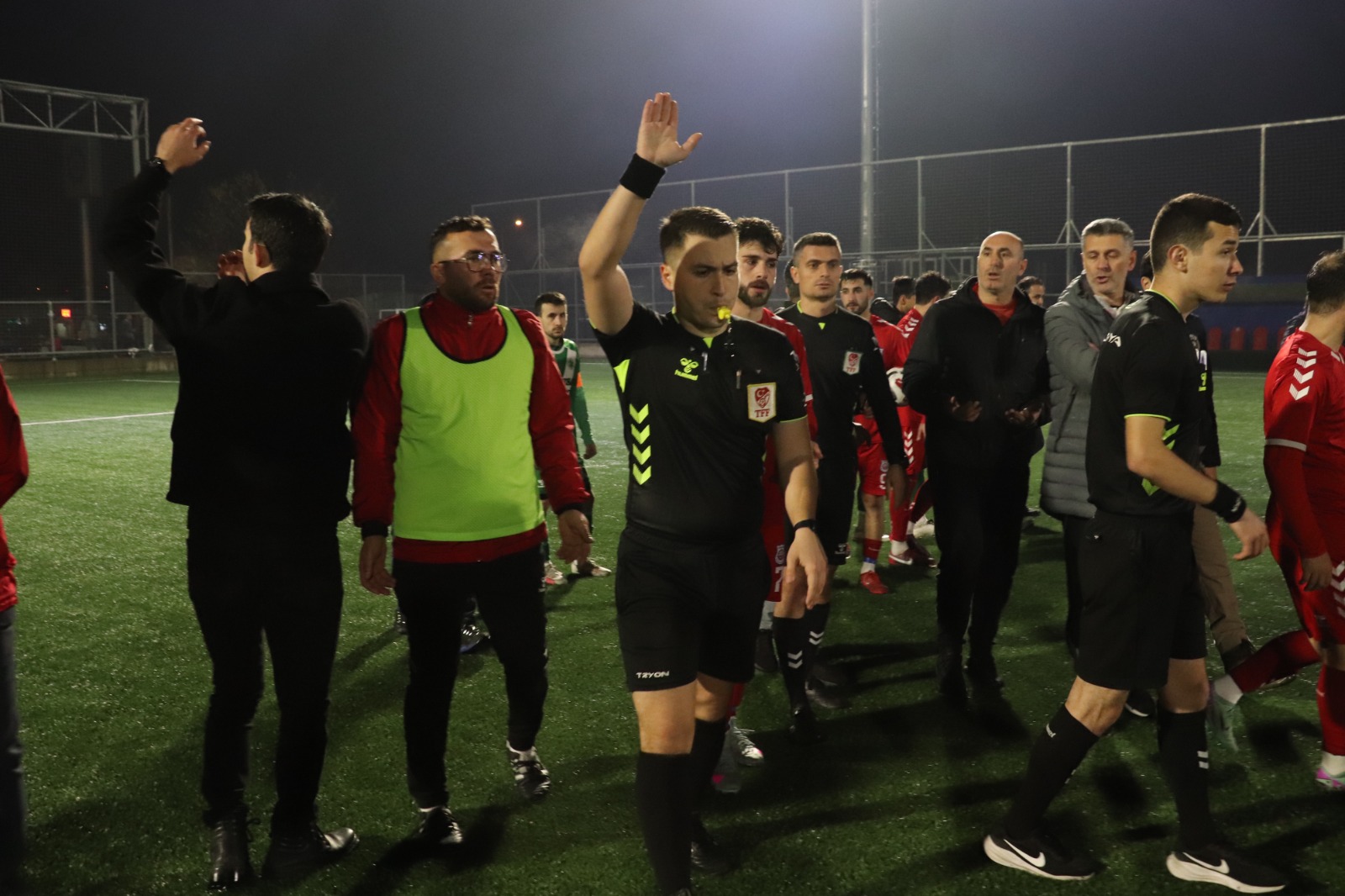 Olaylı Maçın Kararı Çıktı (2)