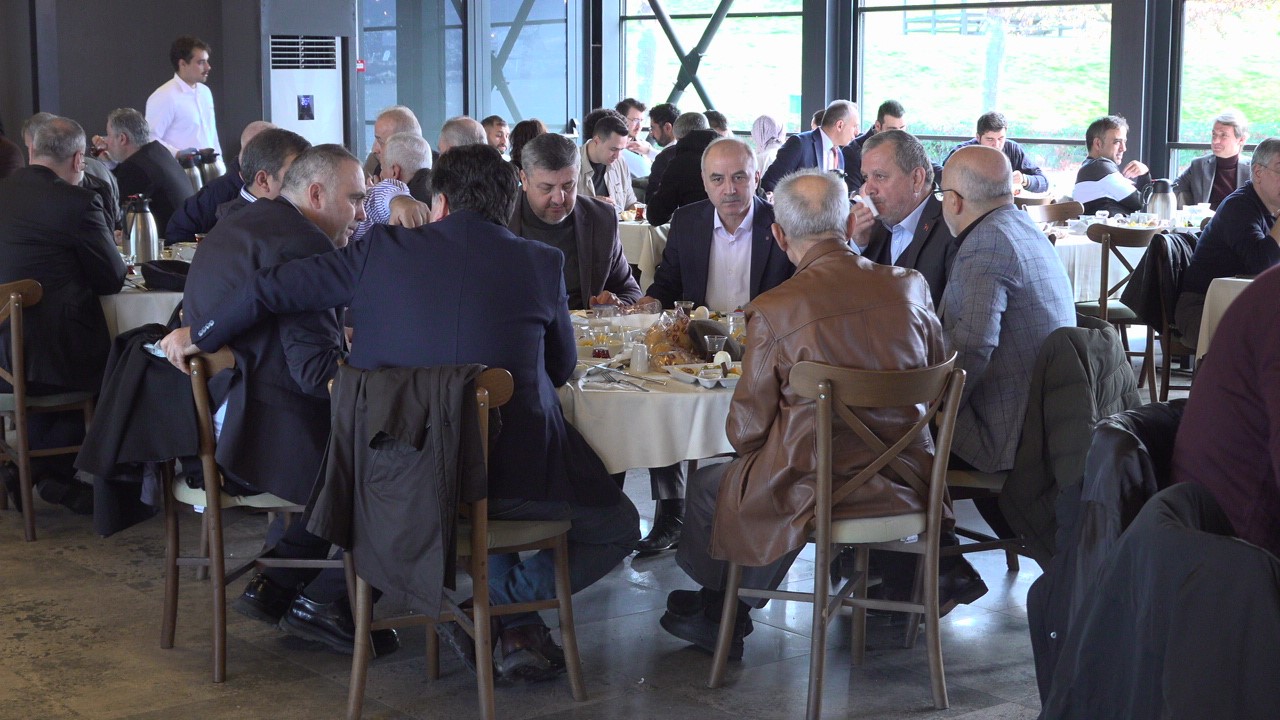 Osman Pepe “Yeni Bir Yalta Yazılıyor, Dünya Yeni Bir Paylaşım Sürecinde” 04