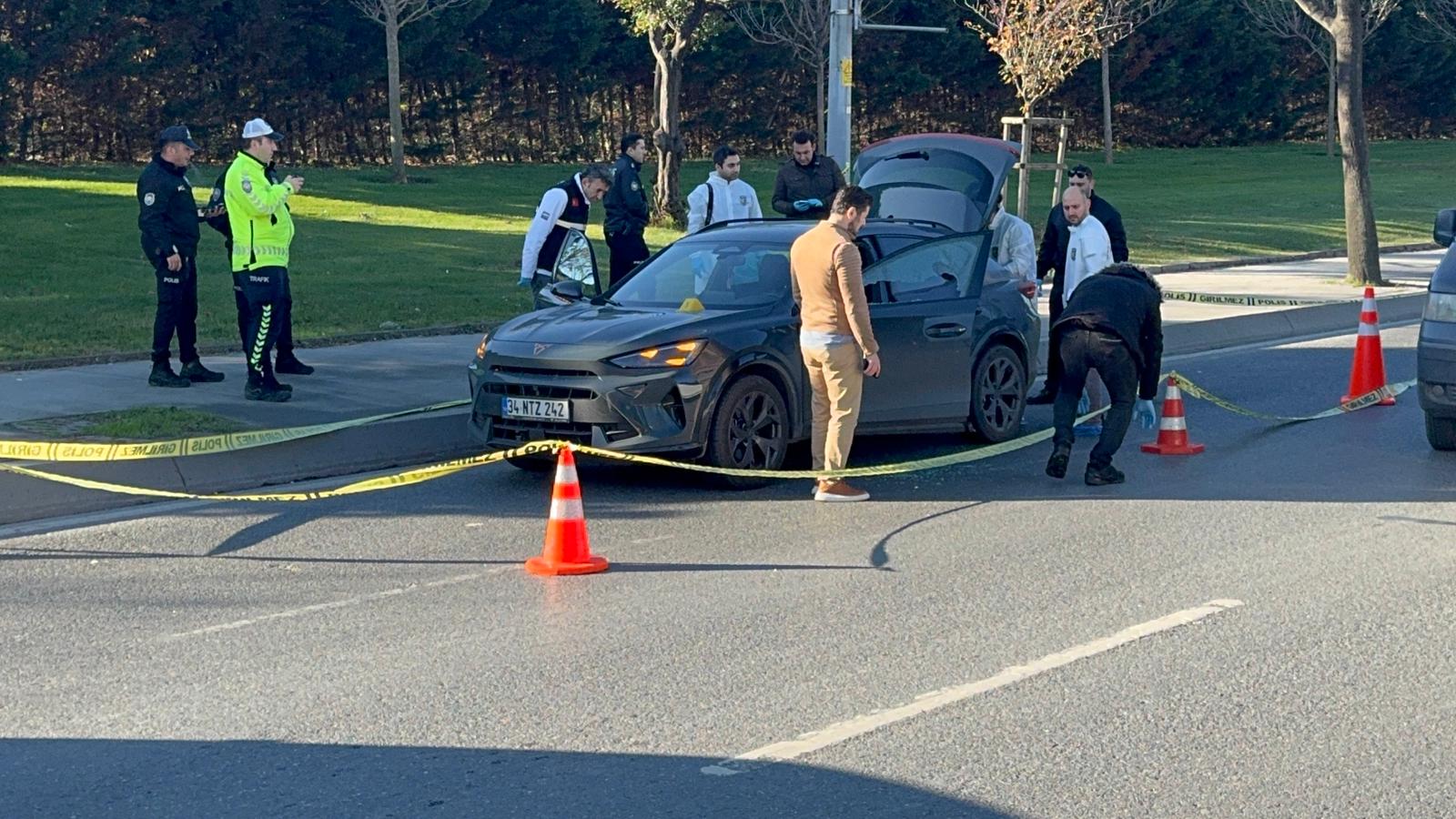 Otomobile Silahlı Saldırı! 35 Yaşındaki Ünsal Bahçeci Hayatını Kaybetti 2