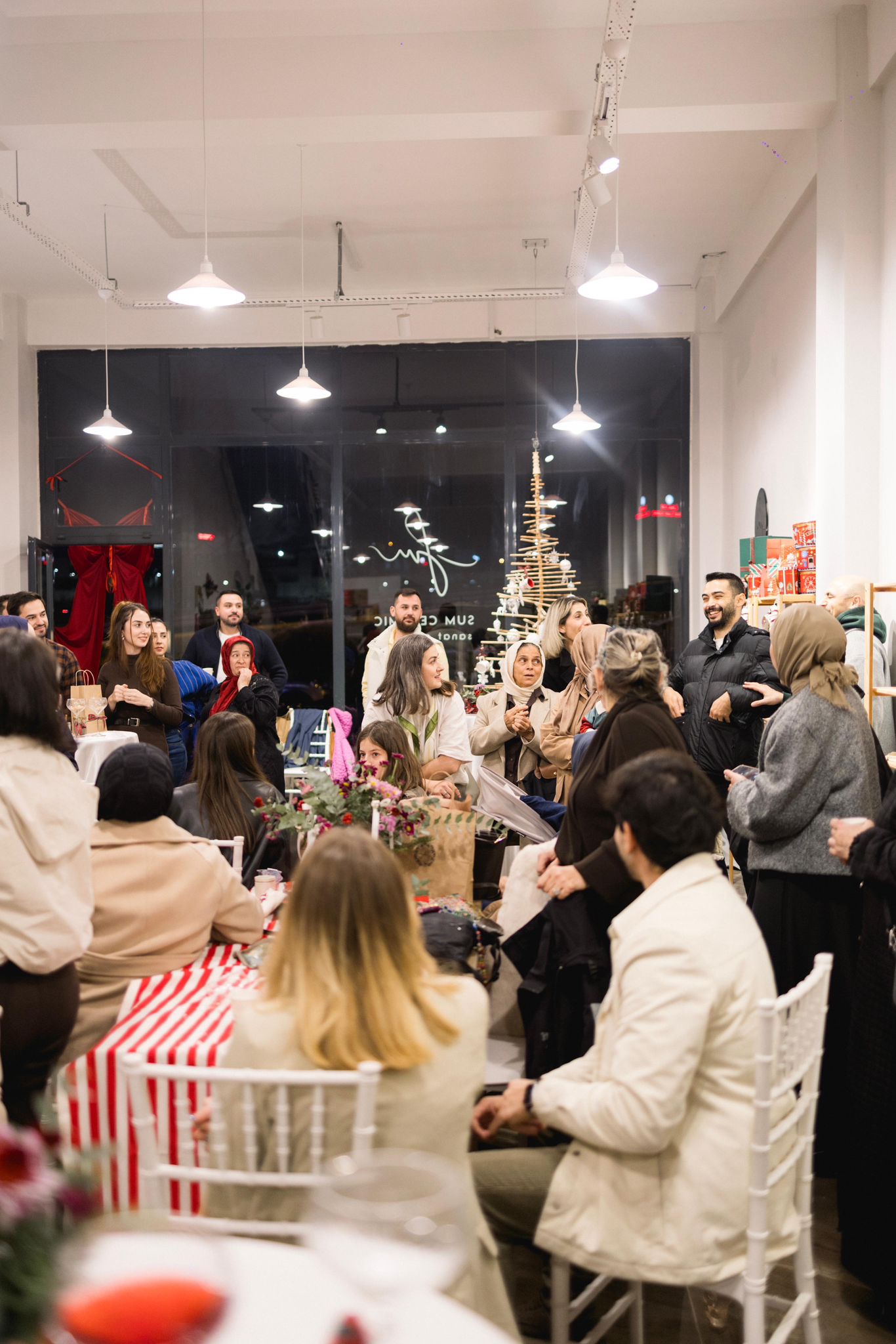 Renkli Bir Sumceramic Lansmanı (2)