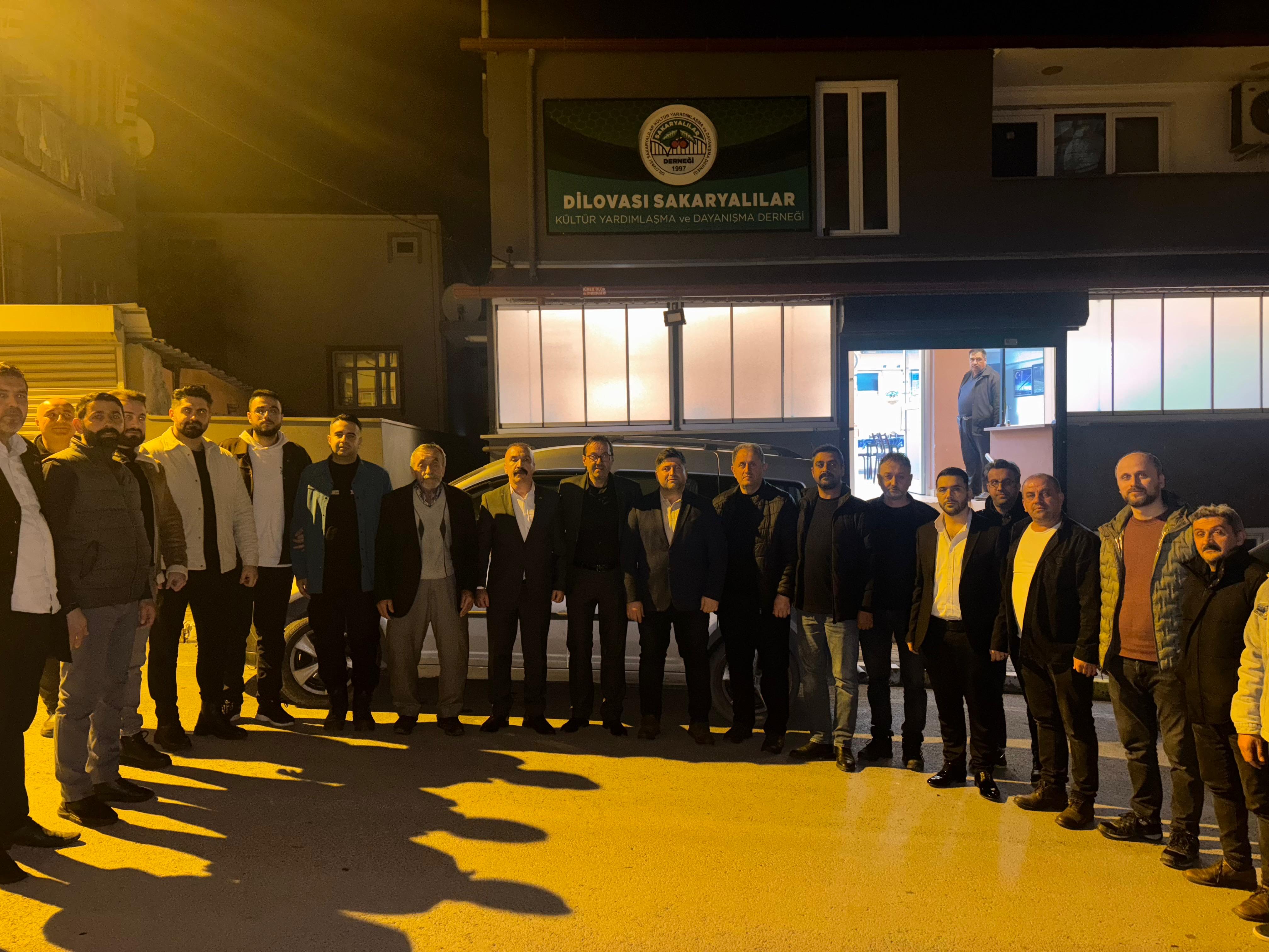 S A K A R A L I L A R