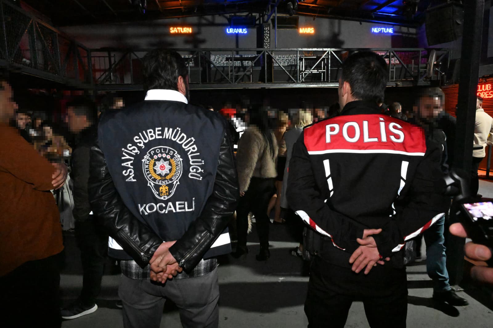 Sıkı Denetim! (1)-1