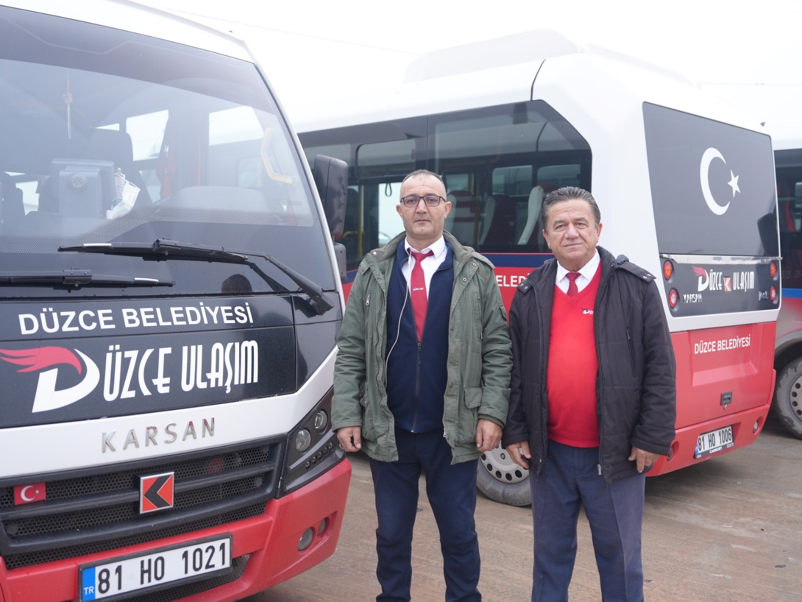 Şoförler Güzergâh Dışına Çıkıp Yolcuları Hastaneye Ulaştırdı (3)