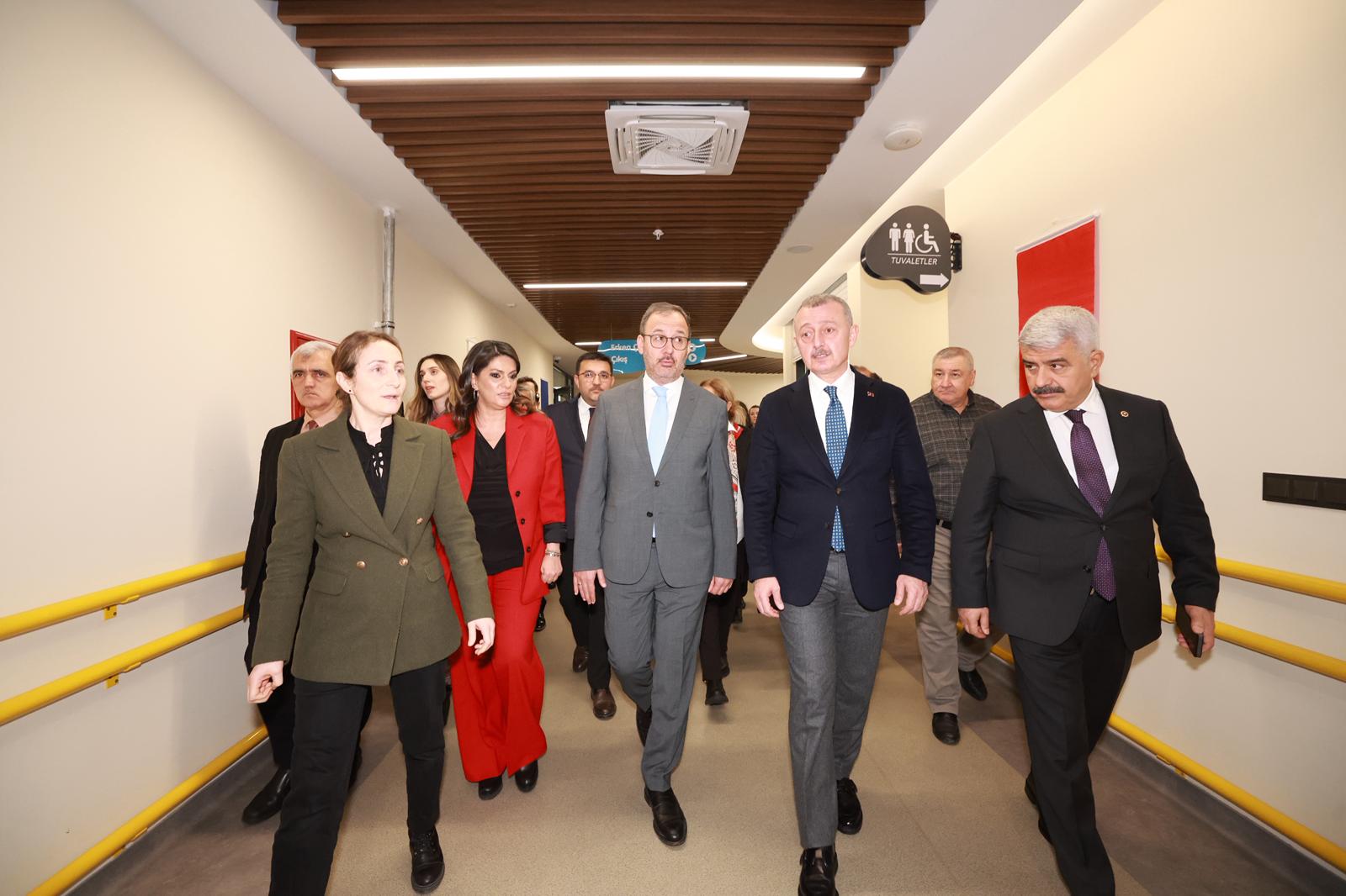 Tbmm Komisyon Başkanı Kasapoğlu’ndan Gonca Engelsiz Yaşam Merkezi’ne Övgü (1)