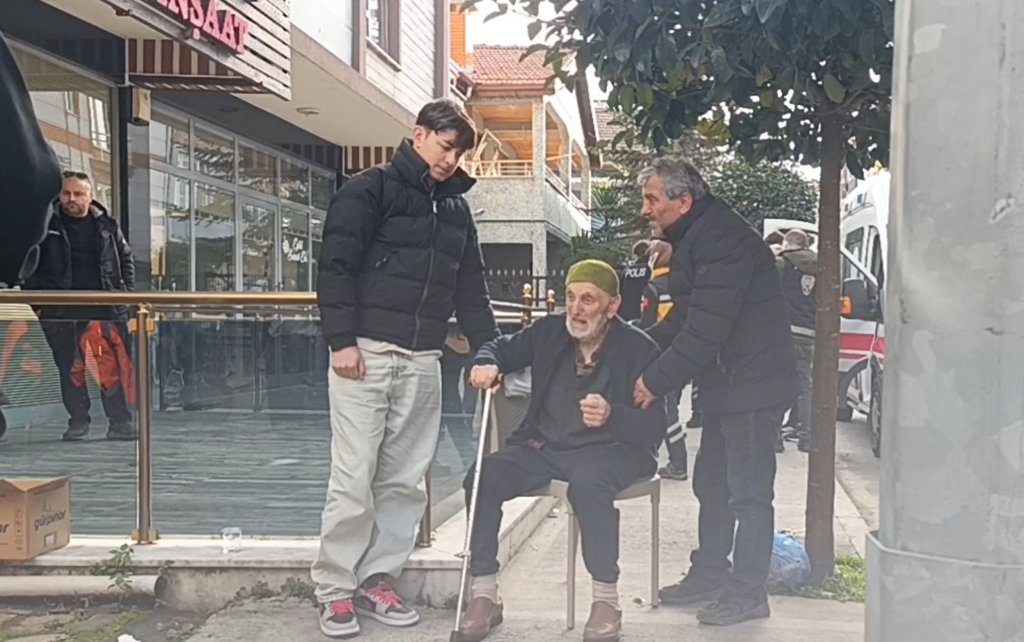 Üç Gündür Haber Alınamayan Yaşlı Adam Evinde Ölü Bulundu 02