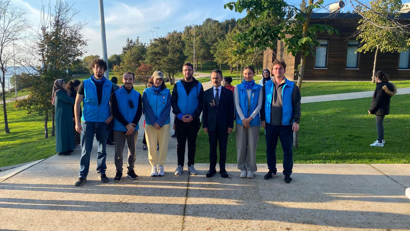 Vali Aktaş’tan Kefken Gençlik Kampı’nda Engelli Gençlere Moral Ziyareti (1)