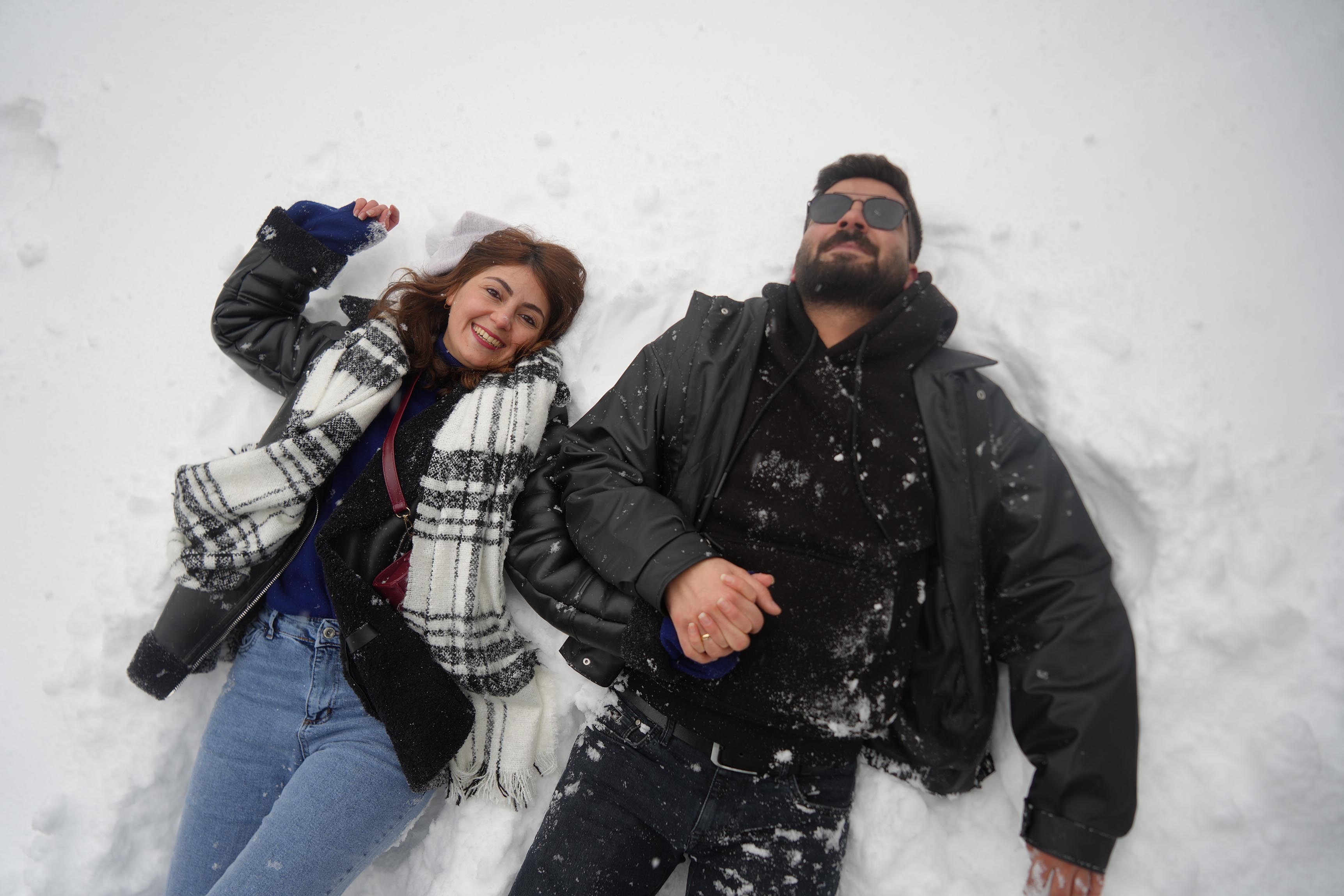 Vatandaşlar Akın Etti! Kartepe'den Muthiş Kar Manzaları 08