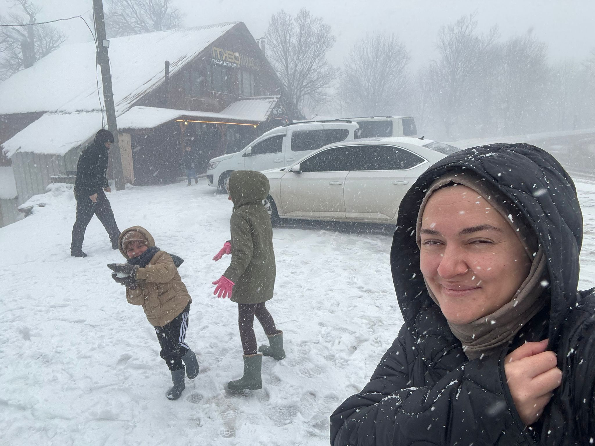 Vatandaşlar Akın Etti! Kartepe'den Muthiş Kar Manzaları