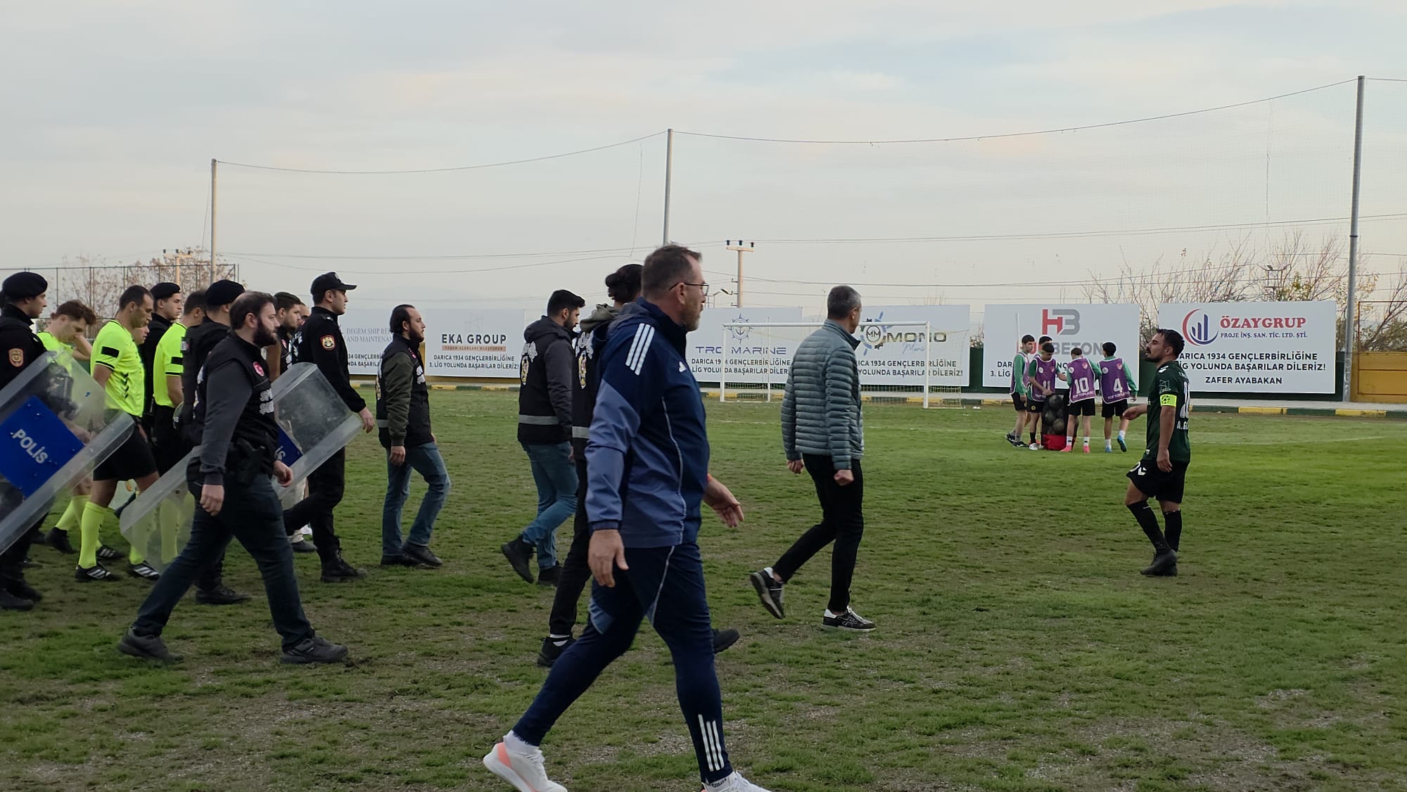 Whatsapp Image 2025 12 06 At 17.02.53