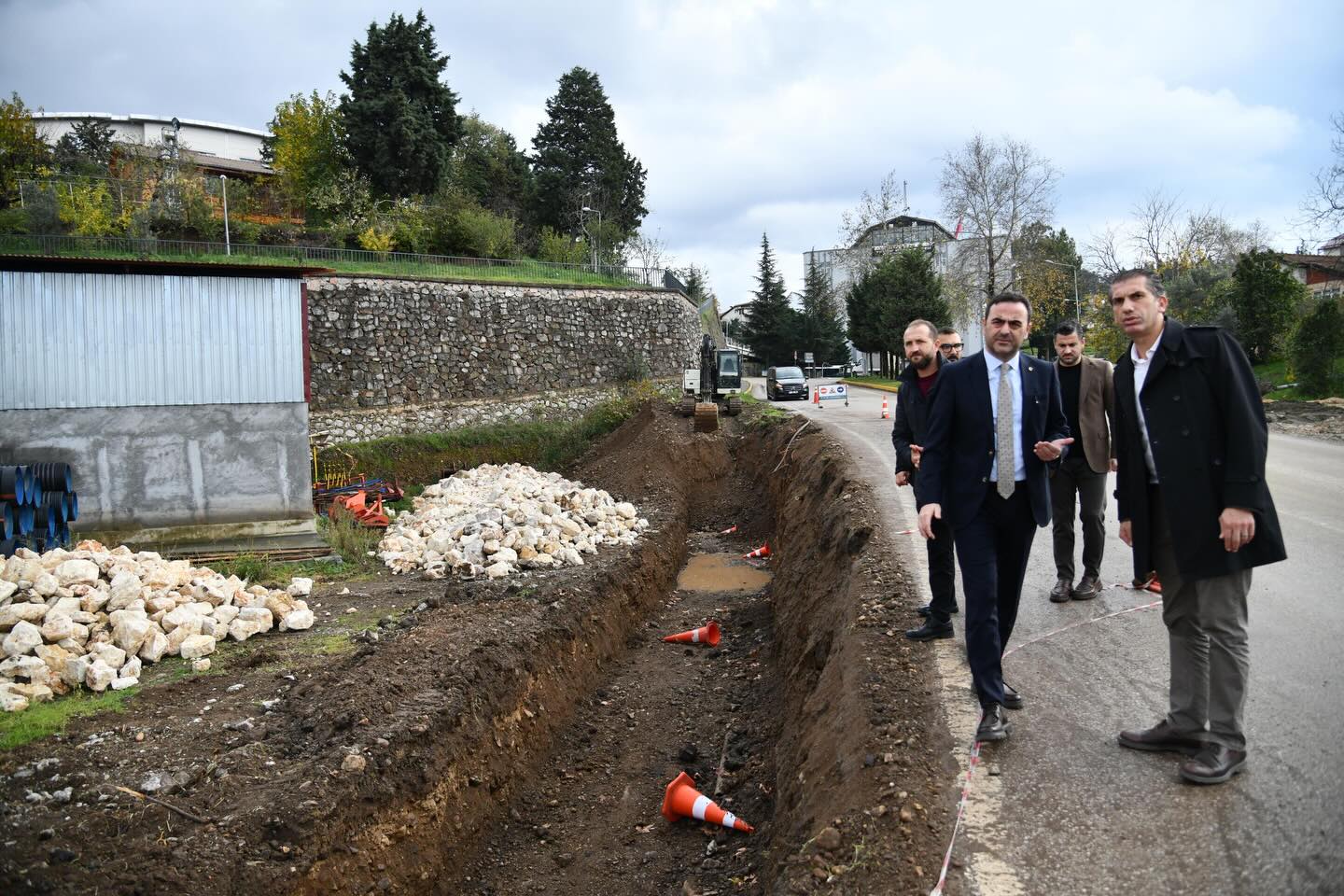 Yasin Özlü Sahada Çalışmaları İnceledi 6