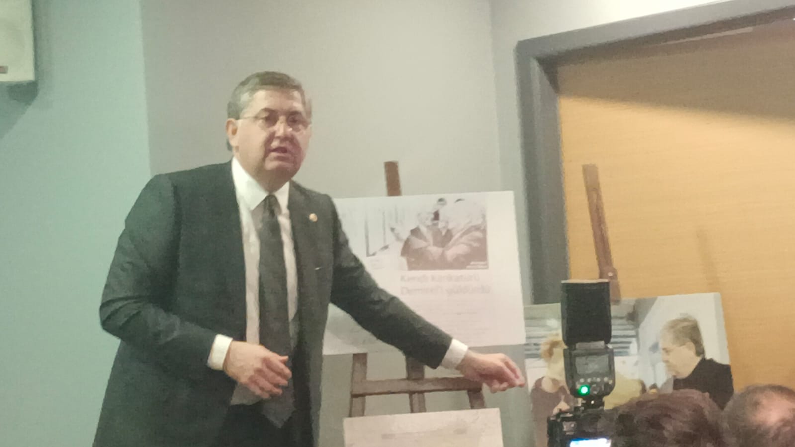 Yıldızlı Bu Vatandaş Nasıl Geçinecek 1