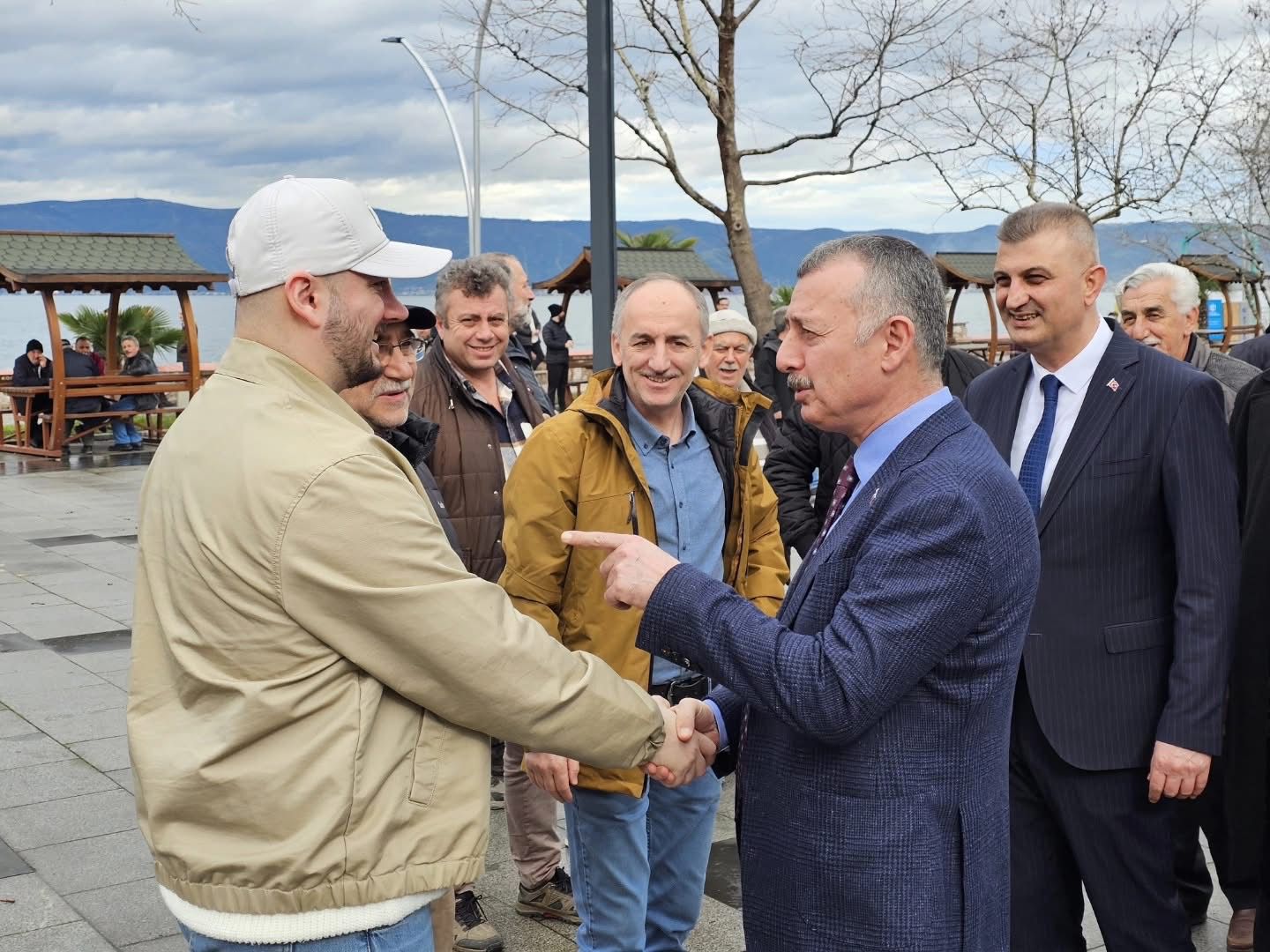 “262 Şanti̇yede Eş Zamanli Çalişiyoruz” (3)