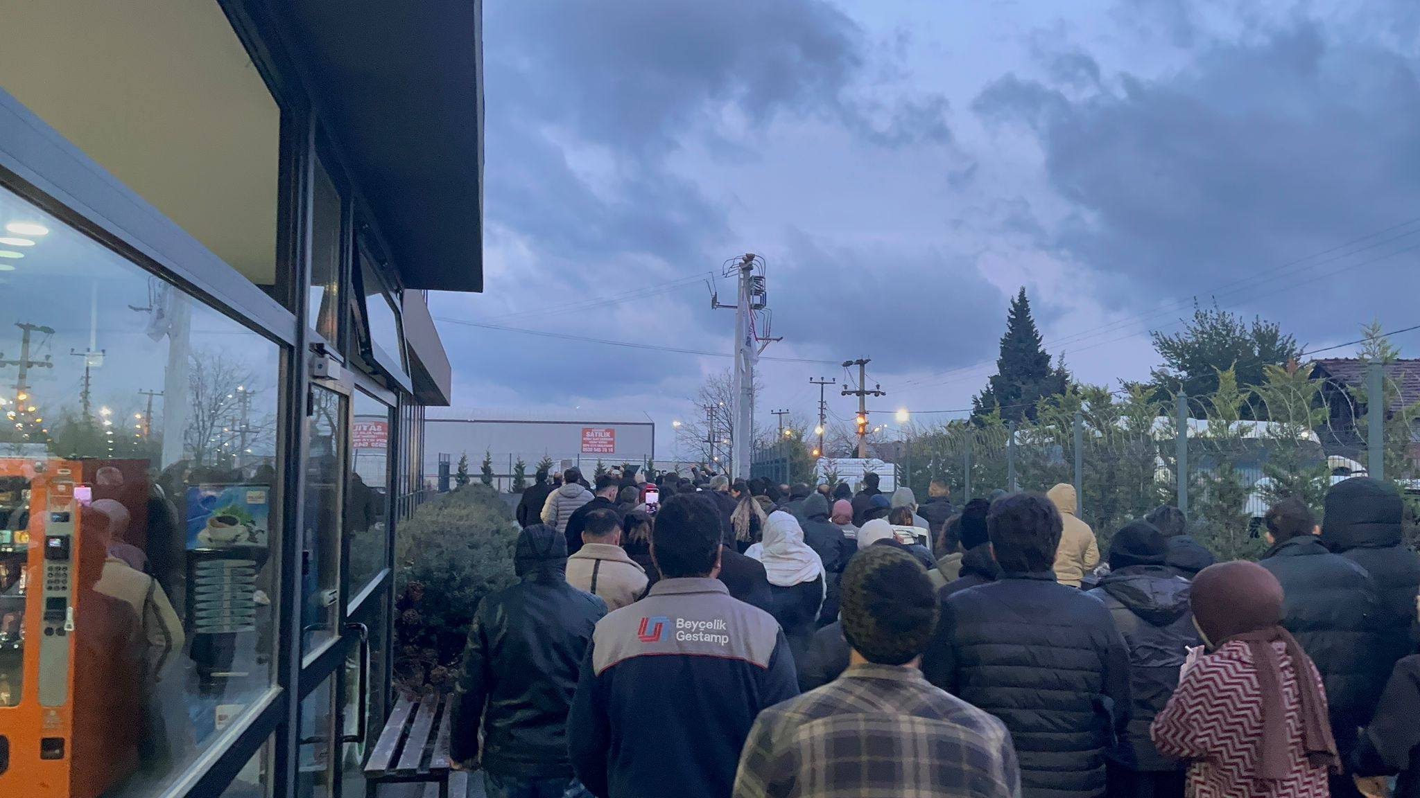 615432387 1233427222296249 8341778320549740468 N