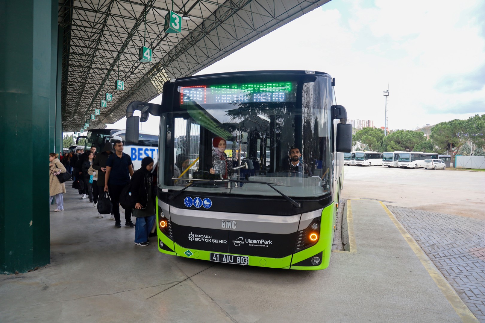 674 Bin Yolcu, 3 Milyon 300 Bin Ziyaretçi (1)-1