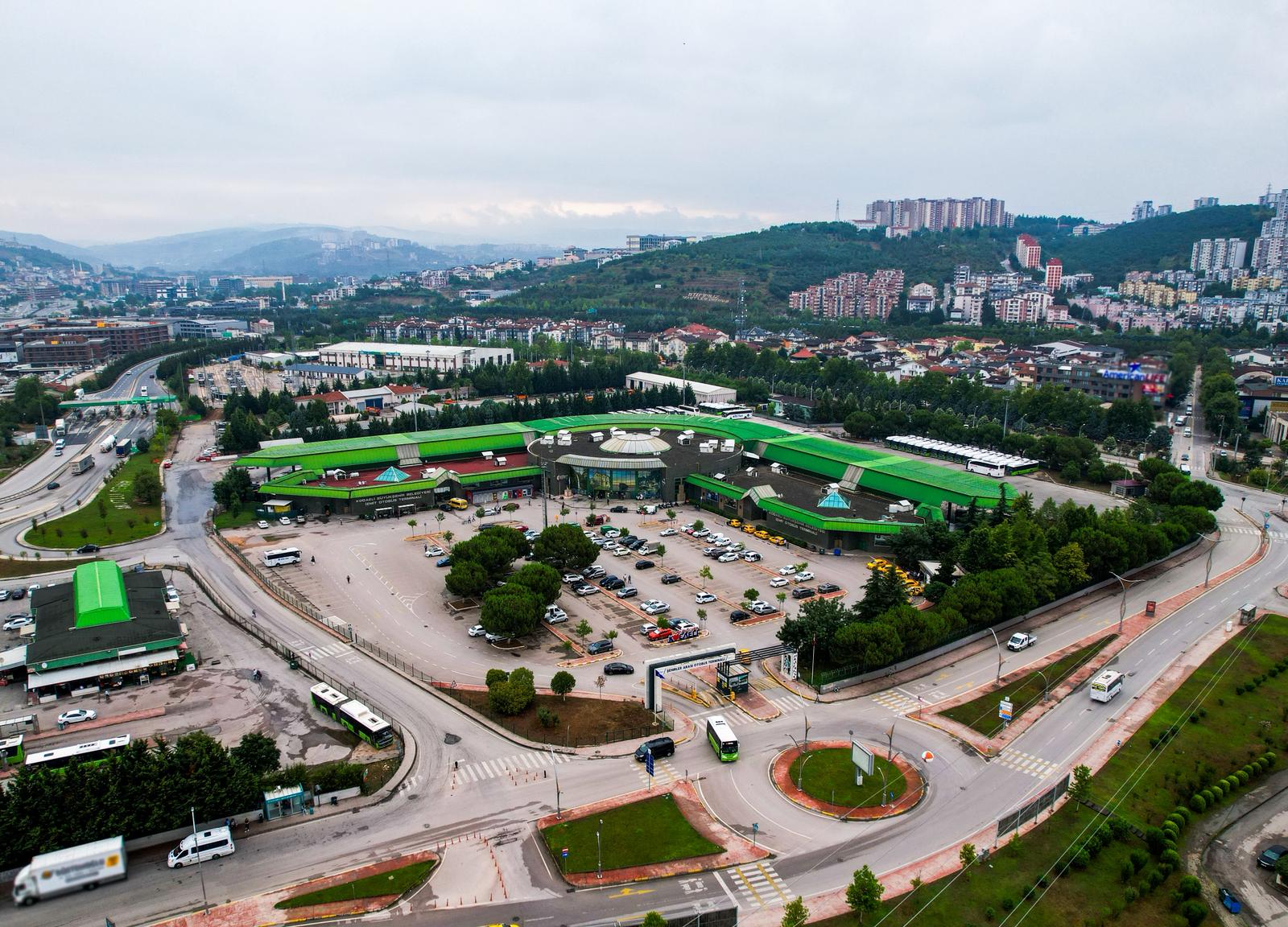 674 Bin Yolcu, 3 Milyon 300 Bin Ziyaretçi (1)