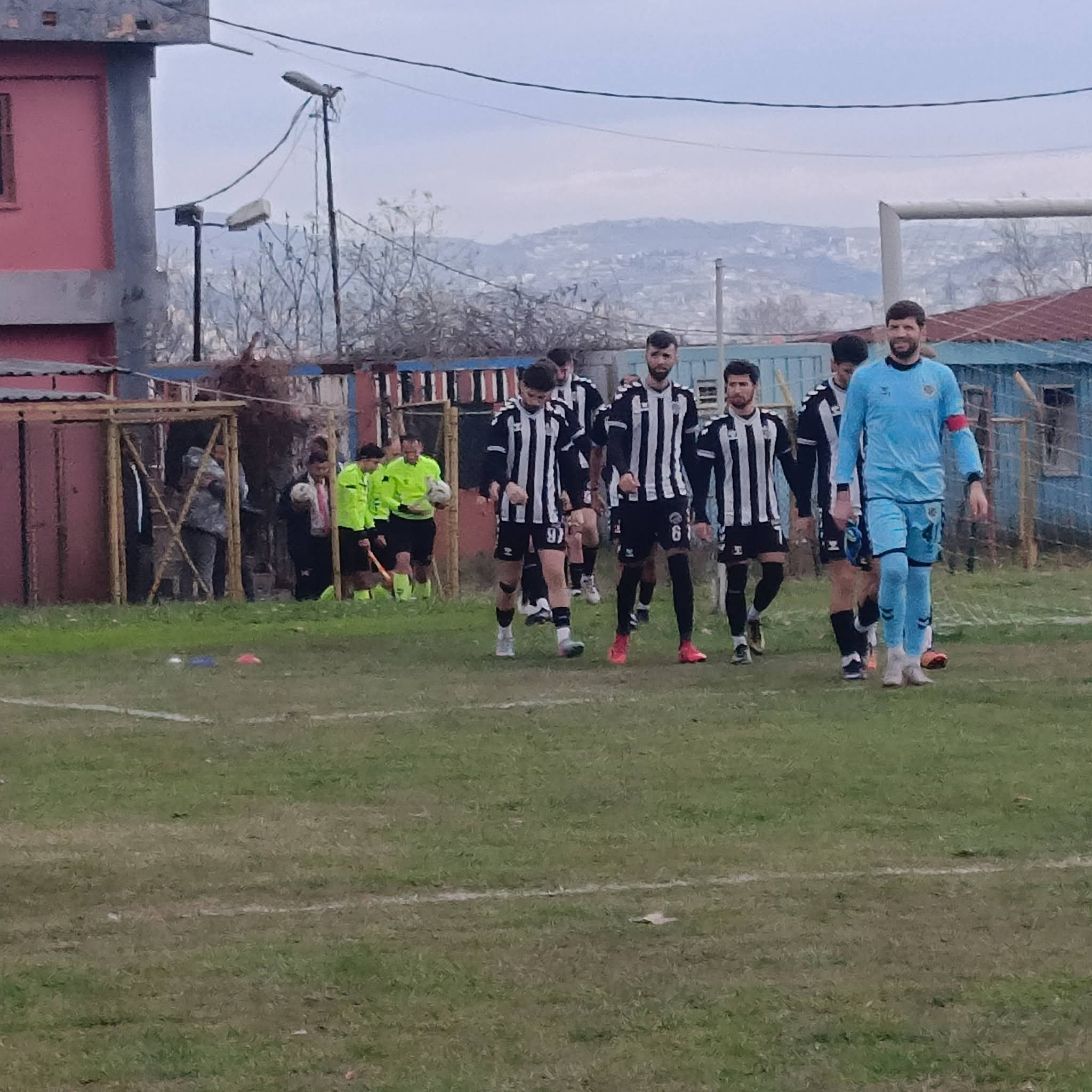 ​A Grubu’nun Zirvesinde Alikahya Hükmü Lider Deplasmanda Acımadı! (1)-1