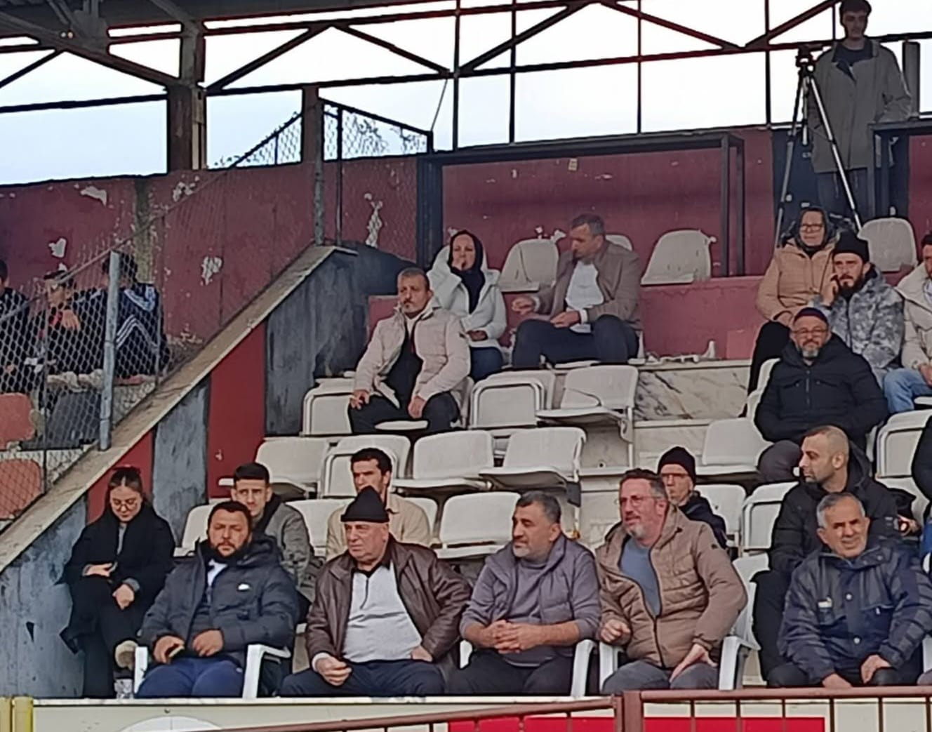 ​A Grubu’nun Zirvesinde Alikahya Hükmü Lider Deplasmanda Acımadı! (2)