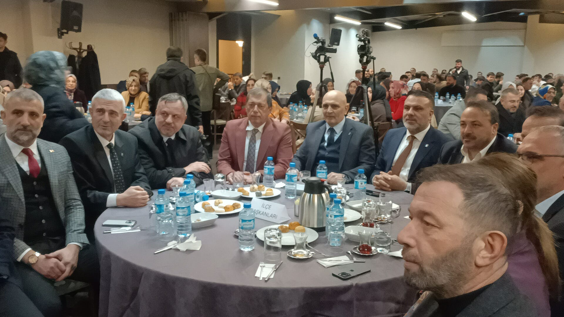 Ak Parti Kocaeli Teşkilatı 113. Danışma Meclisi’nde Bir Araya Geldi (3)