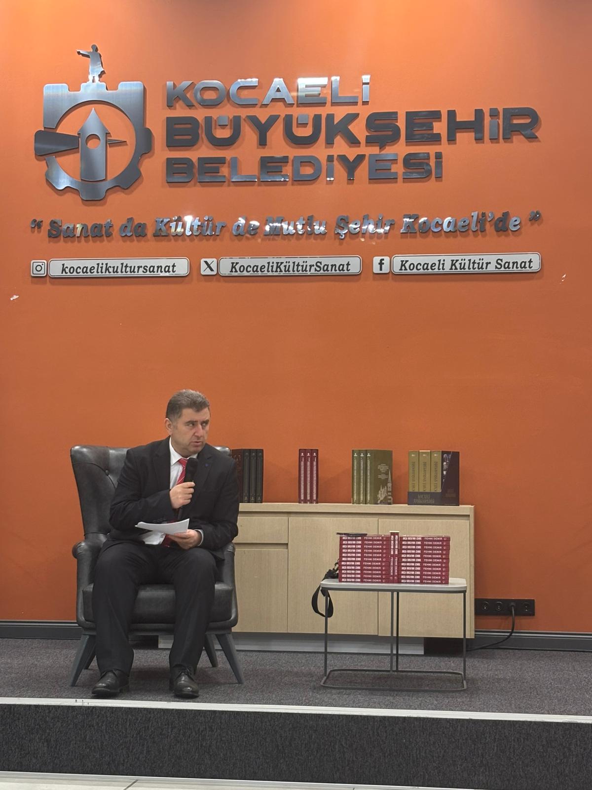 Akça Koca Ve Kocaeli Tarihi Sanat Kafe’de Yoğun İlgi Gördü (4)