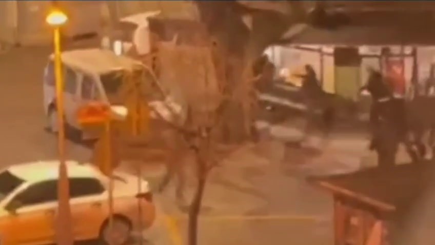 Alacak Verecek Meselesinde Silahlar Konuştu! 01