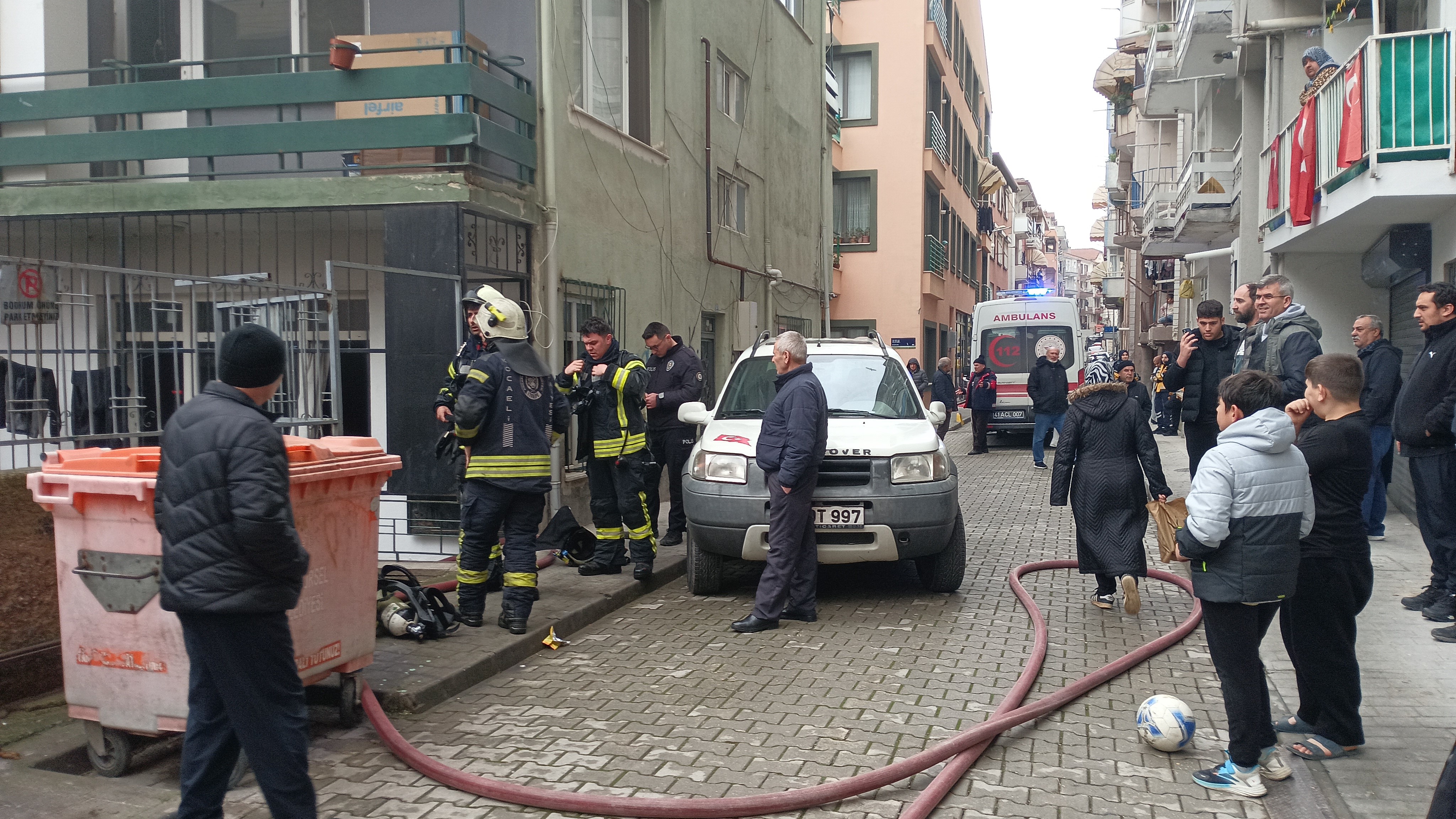 Alev Alev Yandi (1)-1