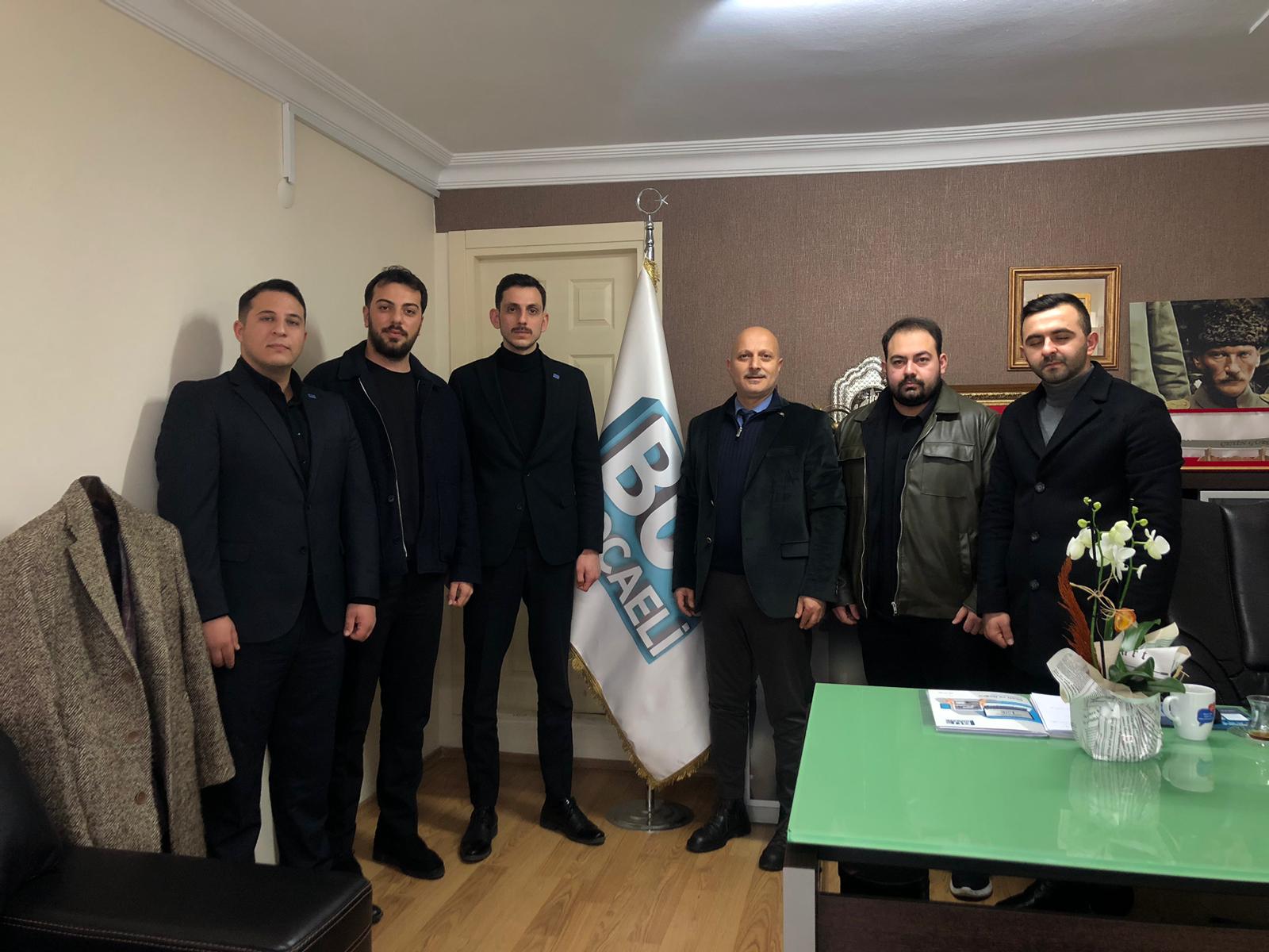 Anahtar Parti Gençlerinden Ziyaret Ve Sert Eleştiriler (1)-1