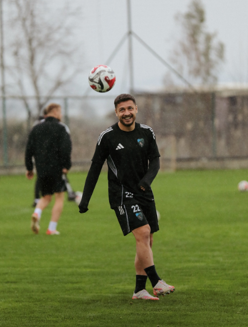 Antalya Kampında Hazırlıklarını Sürdürüyor (2)