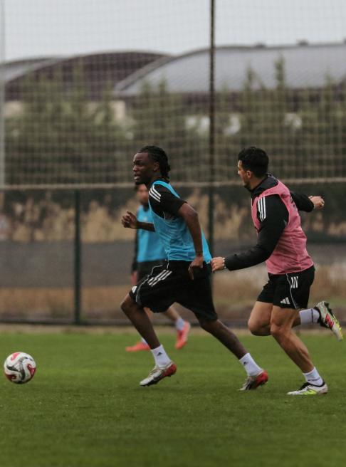 Antalya Kampında Hazırlıklarını Sürdürüyor (4)