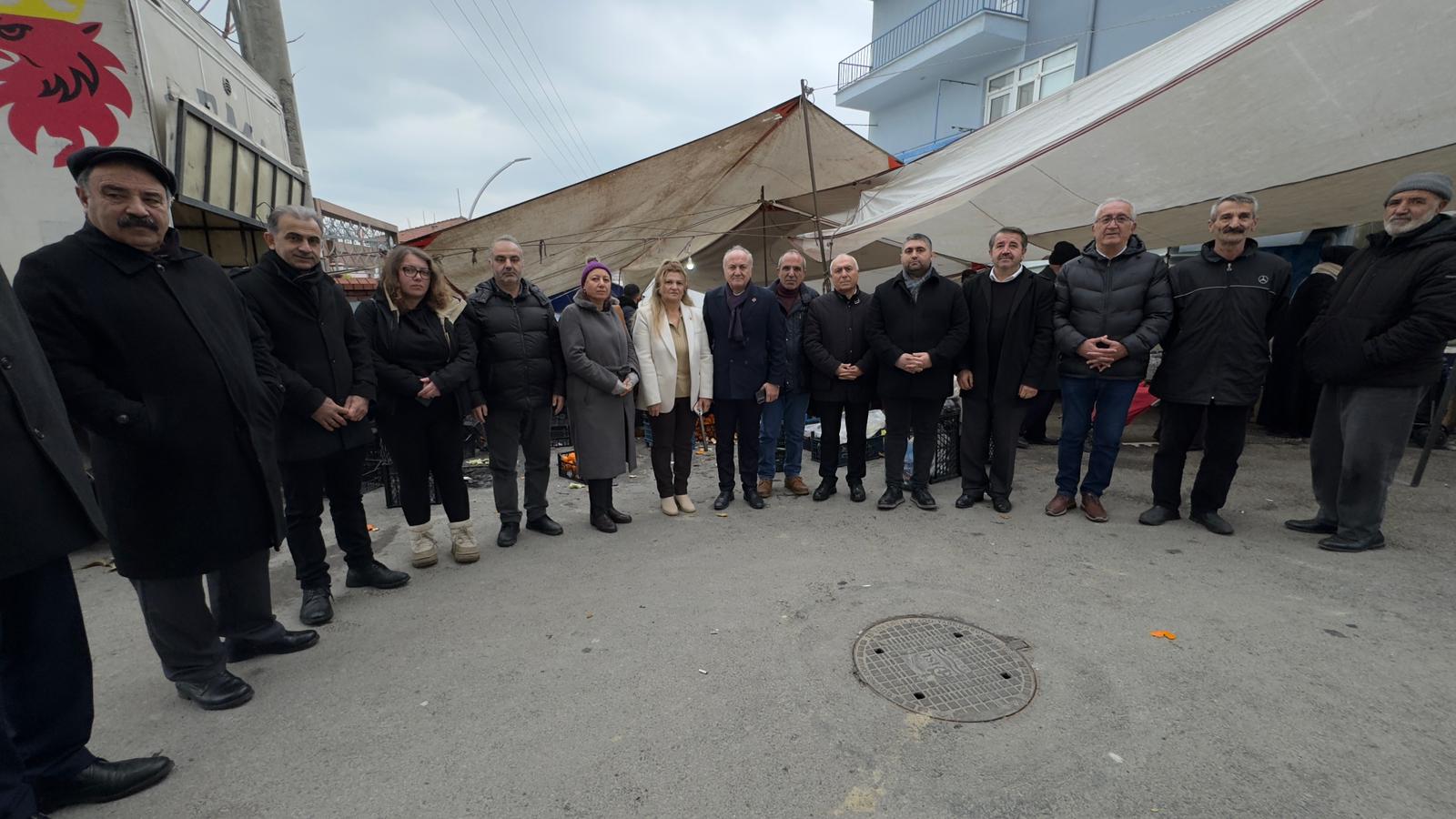 Arcan Dilovası Pazarında Konuştu “Siyaseti Sayılarla Değil, Hayatla Yapıyoruz”-1