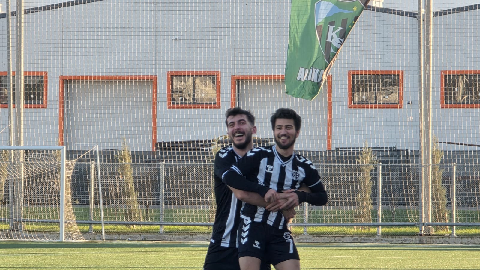 Başın Düşerse Dara Arif’i Ara (6)