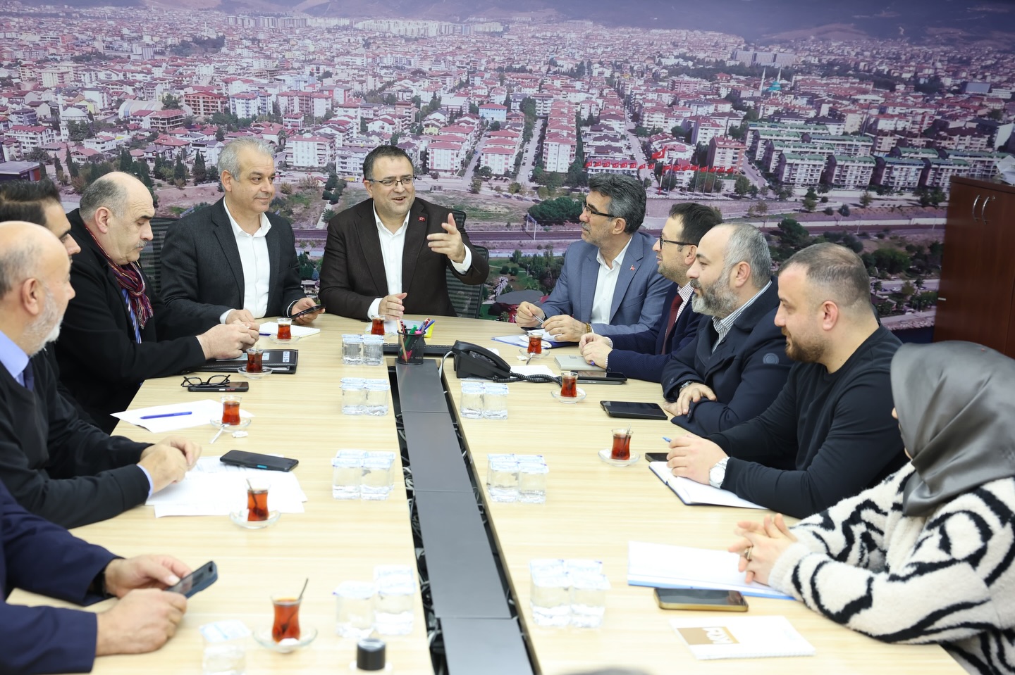 Başkan Gökçe, Muhtarlarla Elektrik Altyapısını Değerlendirdi (2)