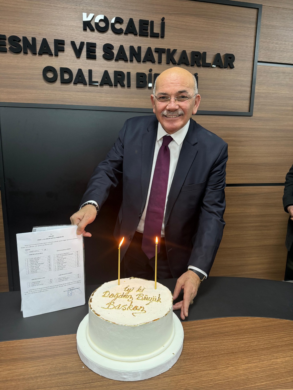 Başkan Kadir Durmuş'a Doğum Günün Hediyesi Mazbata! 4