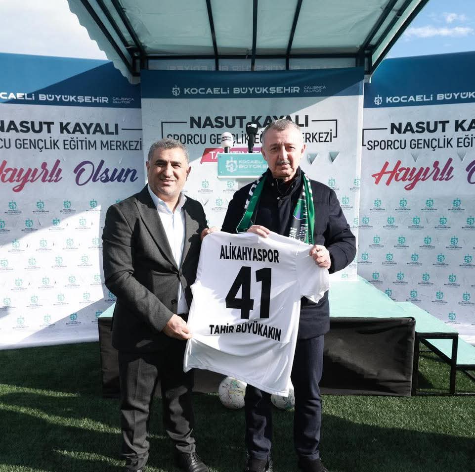 Büyükakın “Geleceği İnşa Eden Yatırımlar Yapıyoruz” (8)