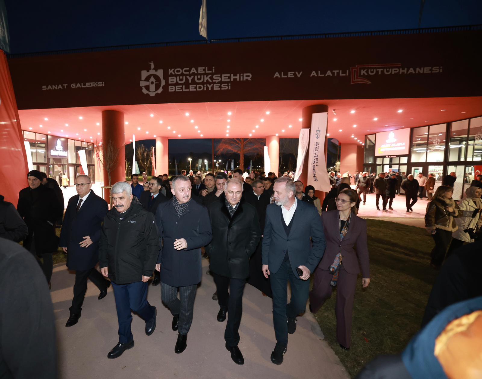 Büyükakın Şehrin Kalbinde Bir Kültür Alanı Oluştu (2)