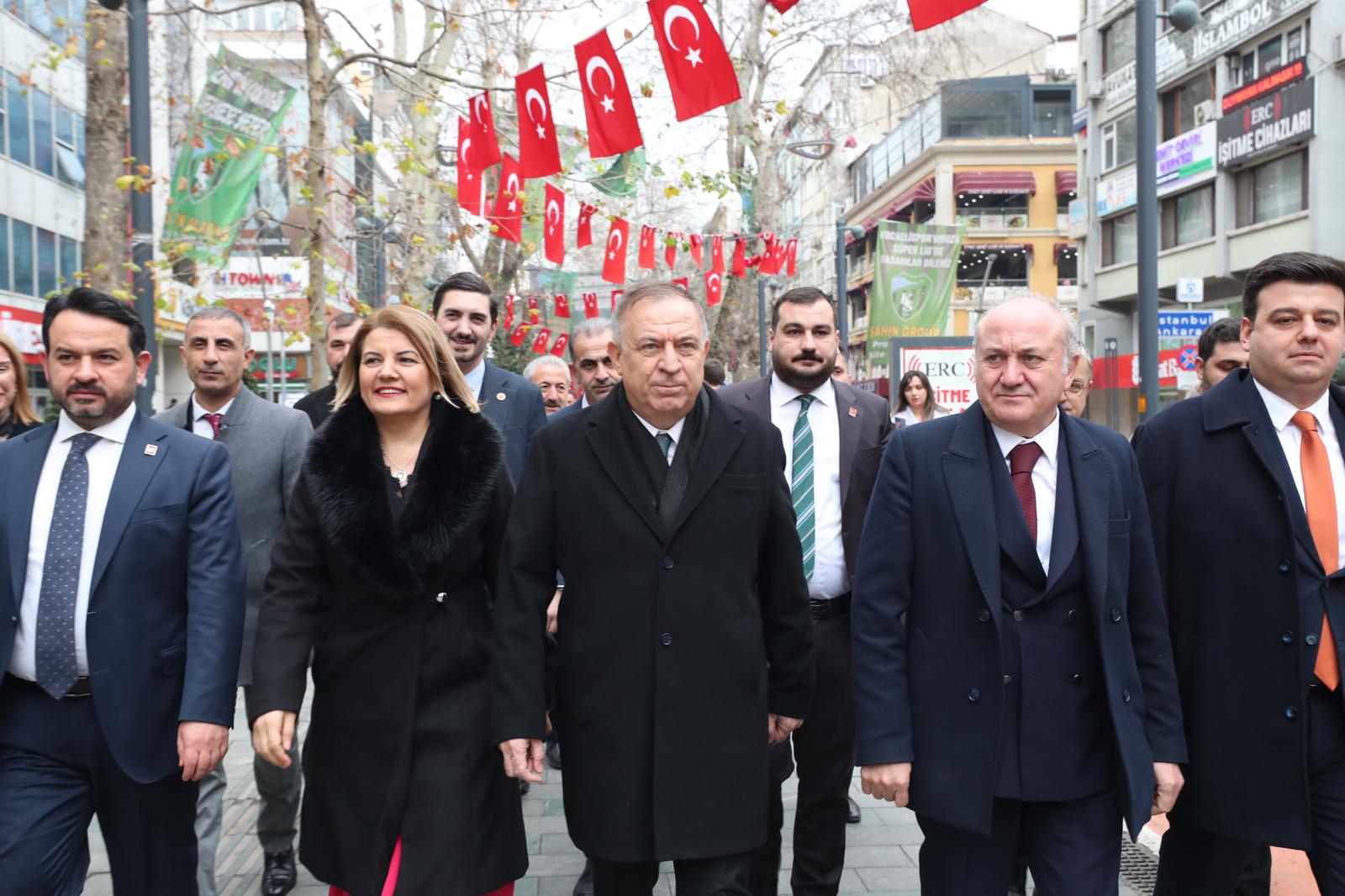 Chp’li Gökan Zeybek’ten İzmit Kent Lokantasına Ziyaret (7)