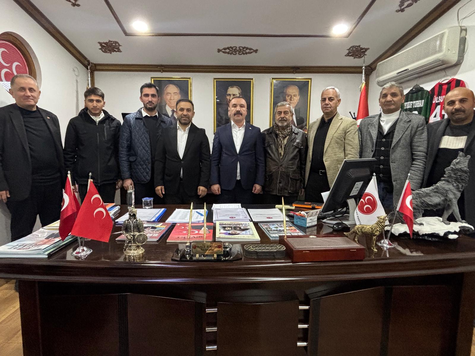 Dilovası Vanlılar Derneği’nden Mhp İlçe Teşkilatına Anlamlı Ziyaret 3