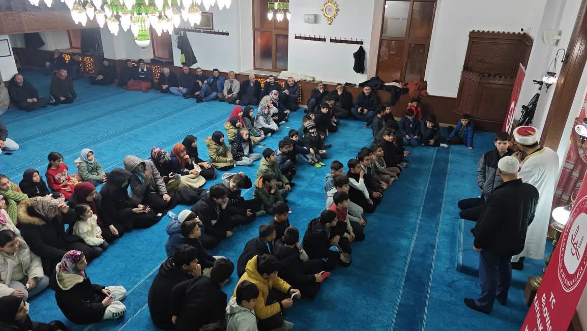 Dilovası’nda Cami Çocuk Buluşmaları Devam Ediyor 4