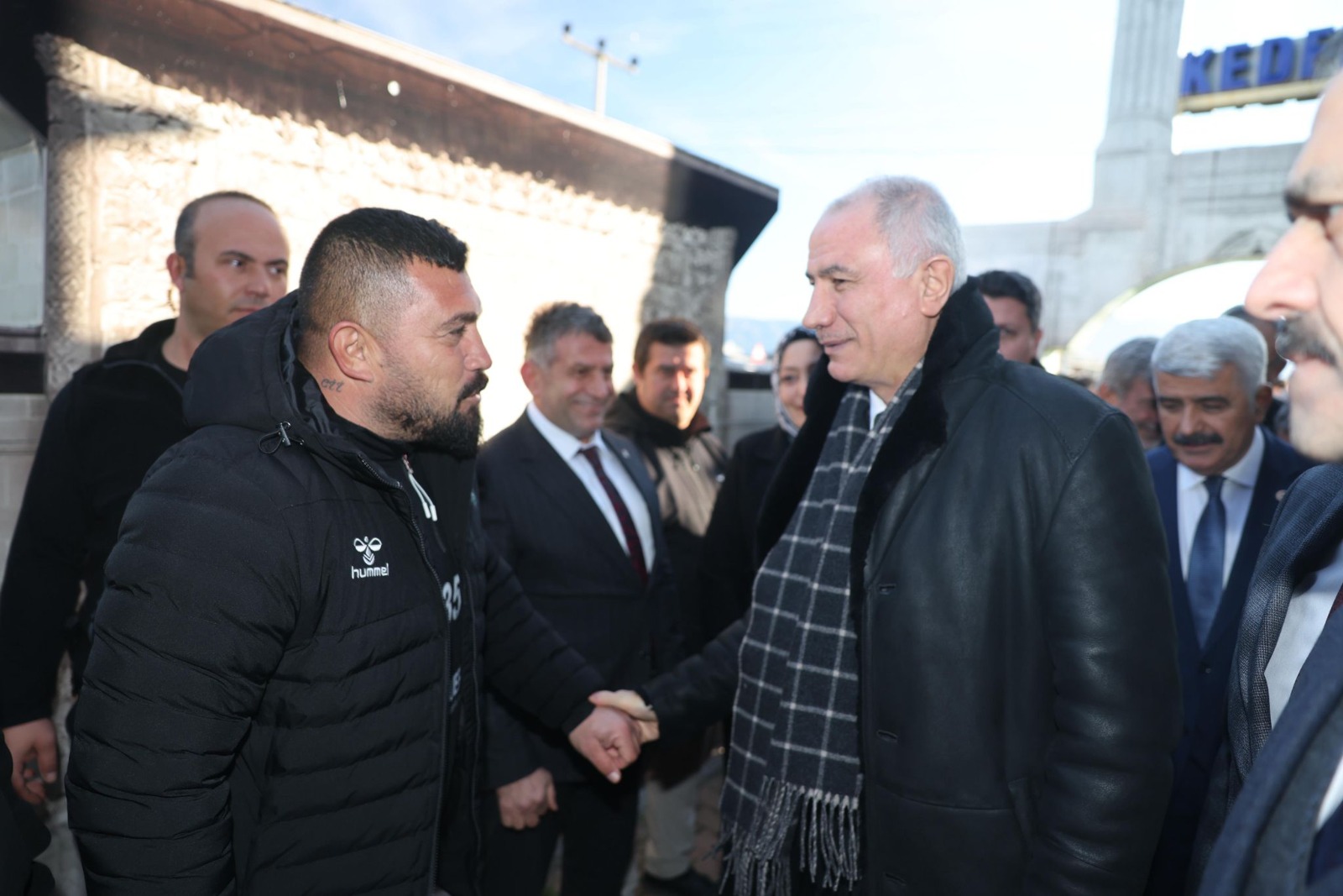 Efkan Ala İzmit’te Yeğeni Güral Tosun Ile Hasret Giderdi 1