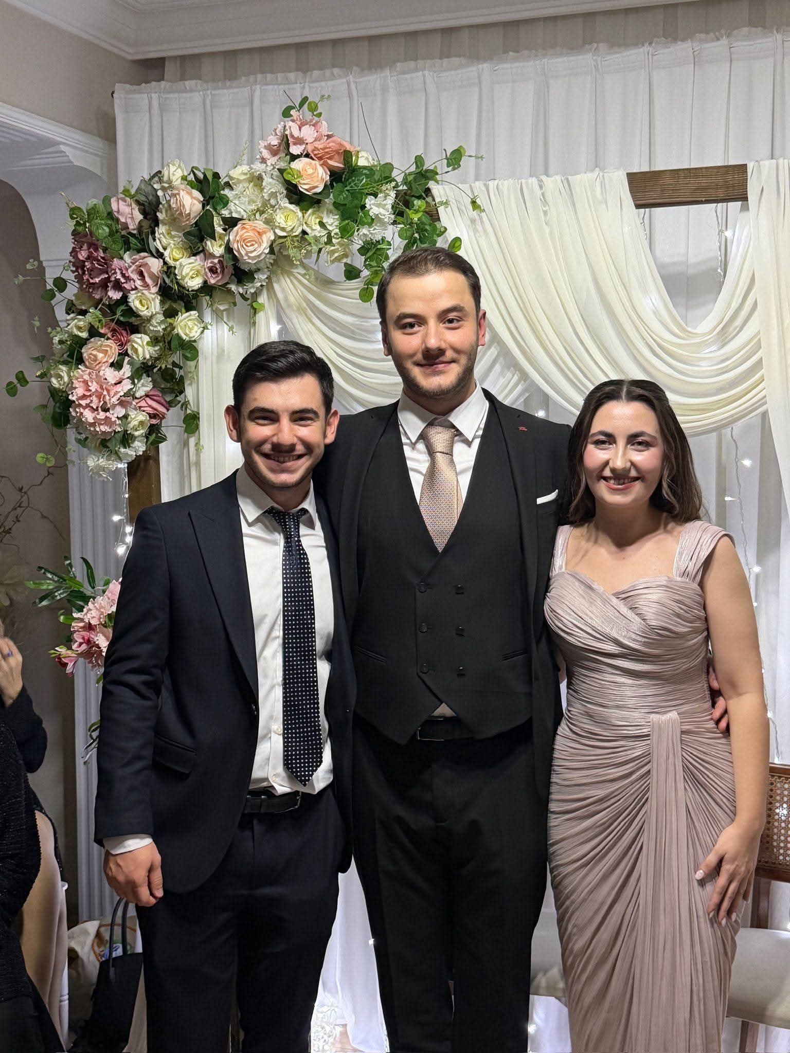 Enes Ve Nursena Ni̇şanlandi (8)