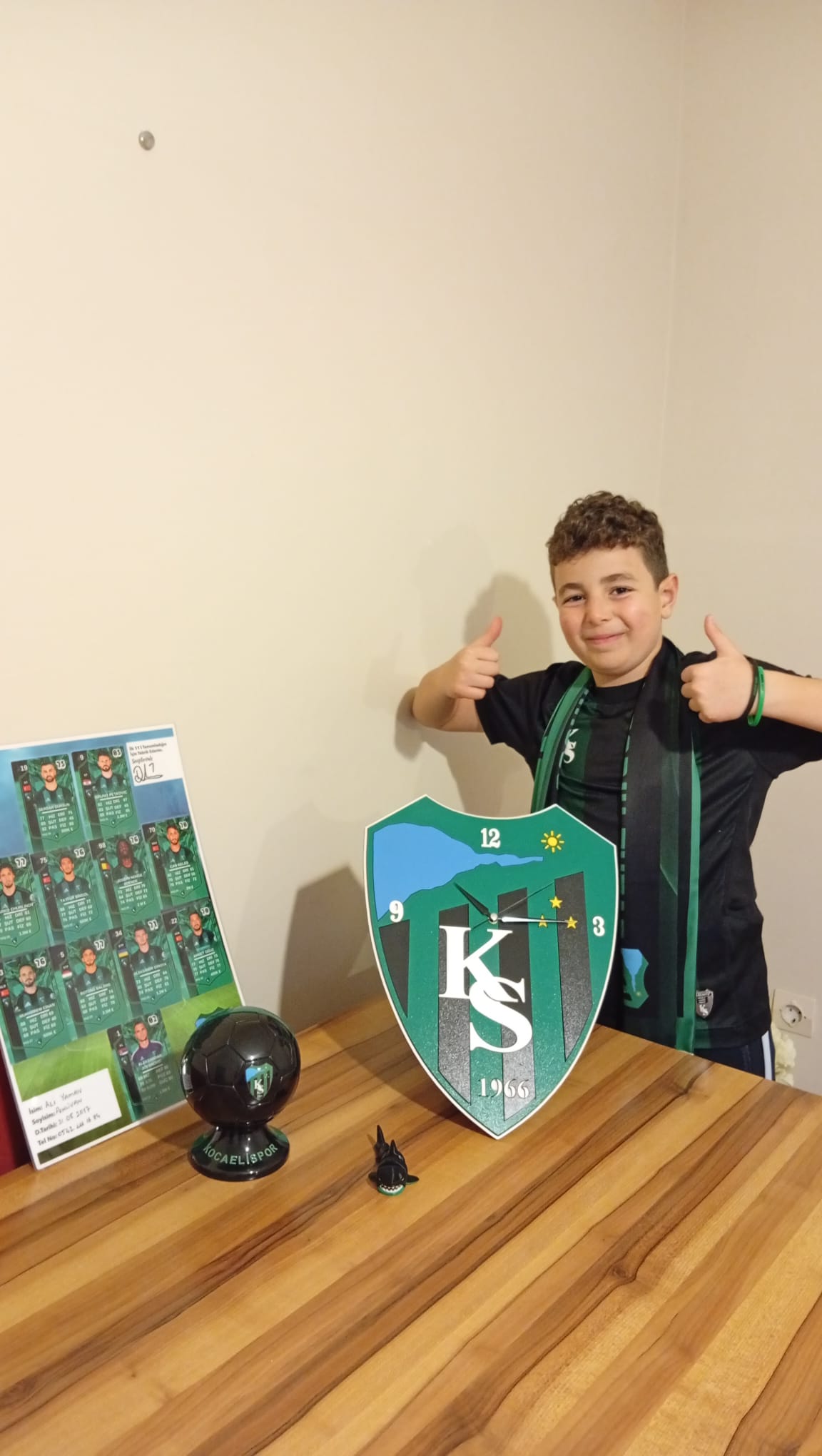 Futbolcu Kartlarıyla Hediyelerine Kavuştu (8)