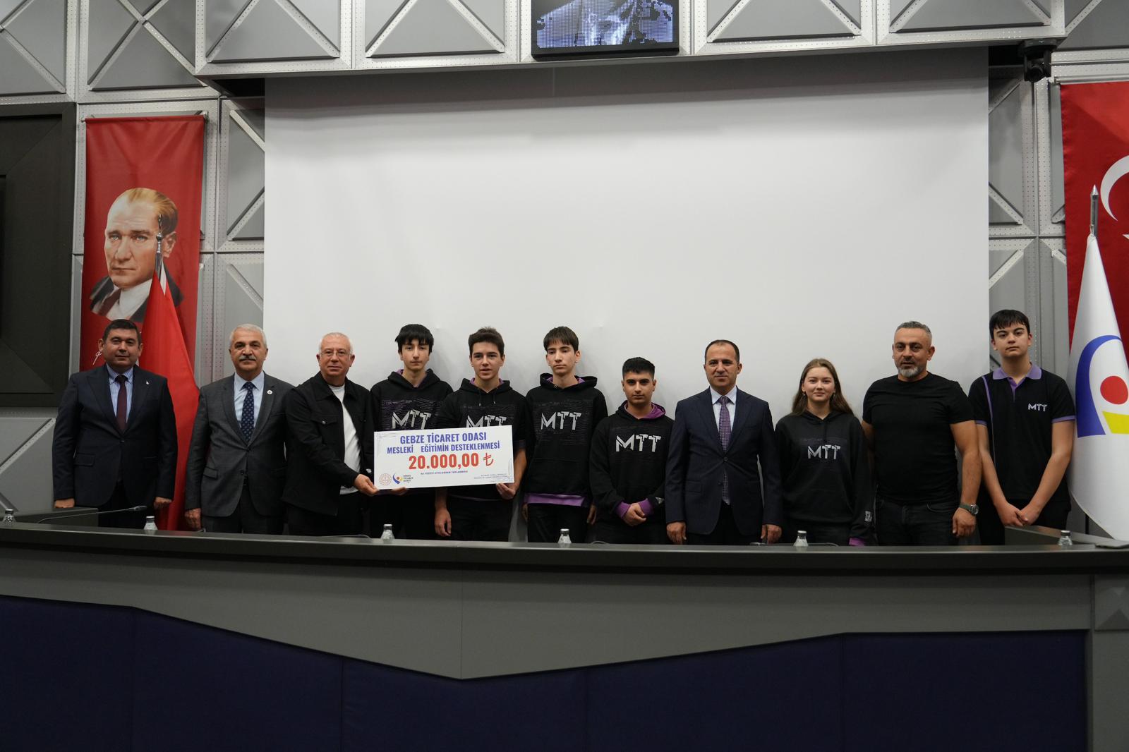 Gebze Ticaret Odası’ndan Mesleki Eğitime 2,6 Milyon Tl Destek4 (9)