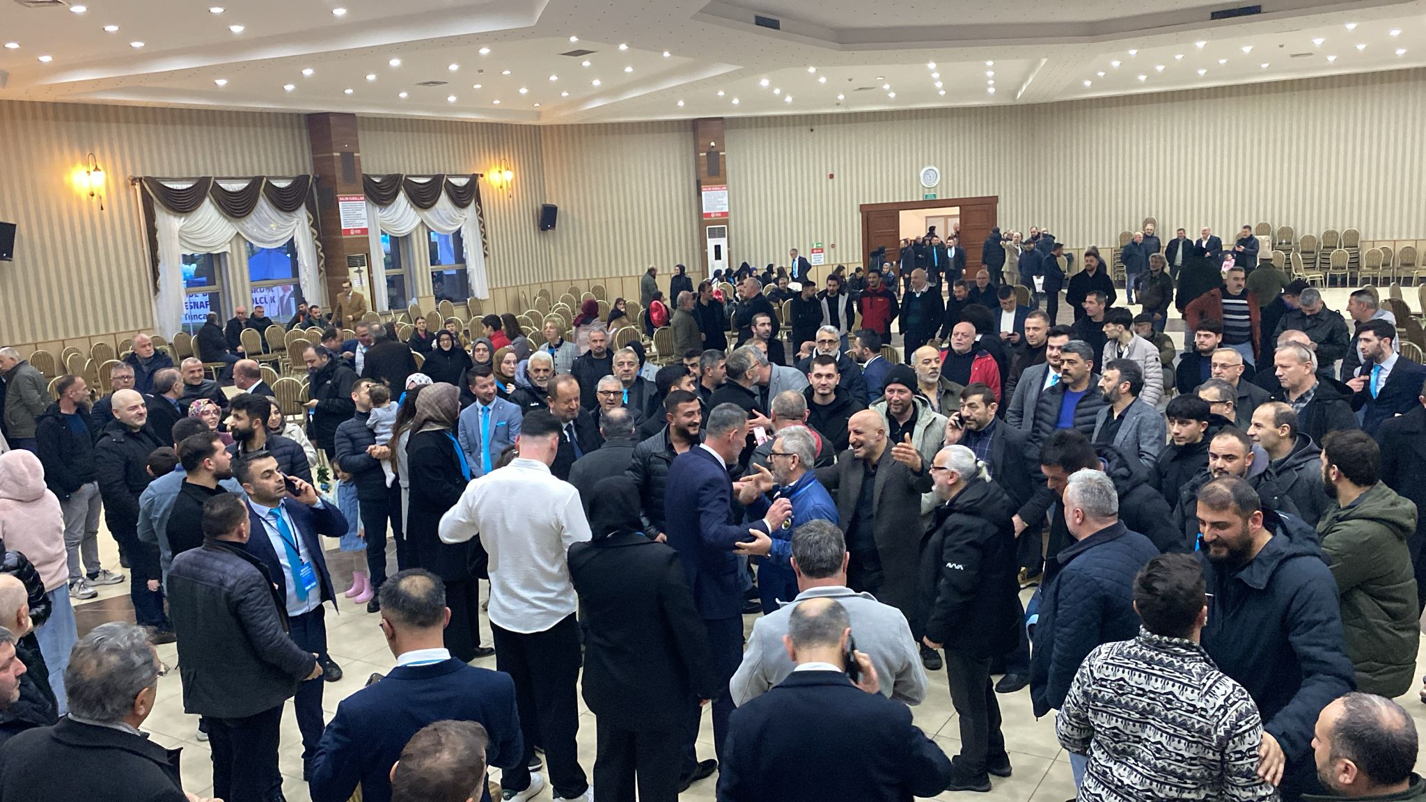 Gölcük Esnaf Odasi’nin Yeni̇ Başkani Oldu (5)