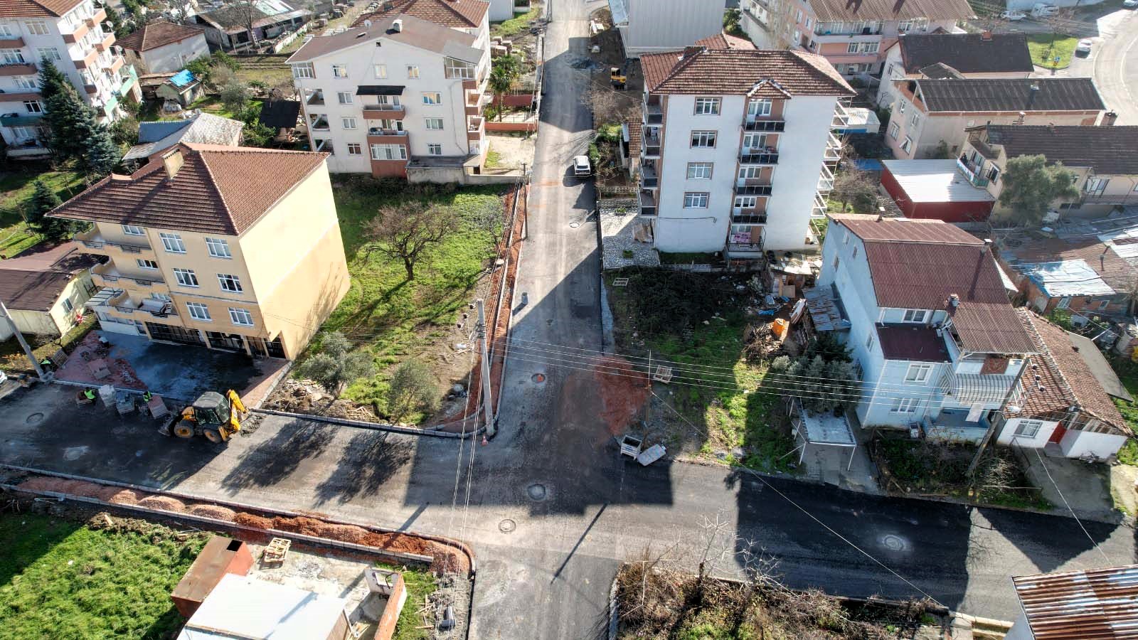 Gölcük'te 150 Cadde Ve Sokakta Hummalı Çalışma (6)