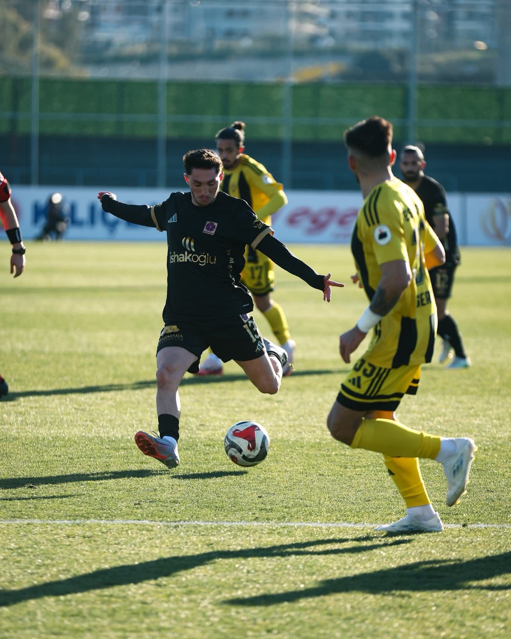 Güzide Gebzespor Zirve Yarışında Yara Aldı (2)