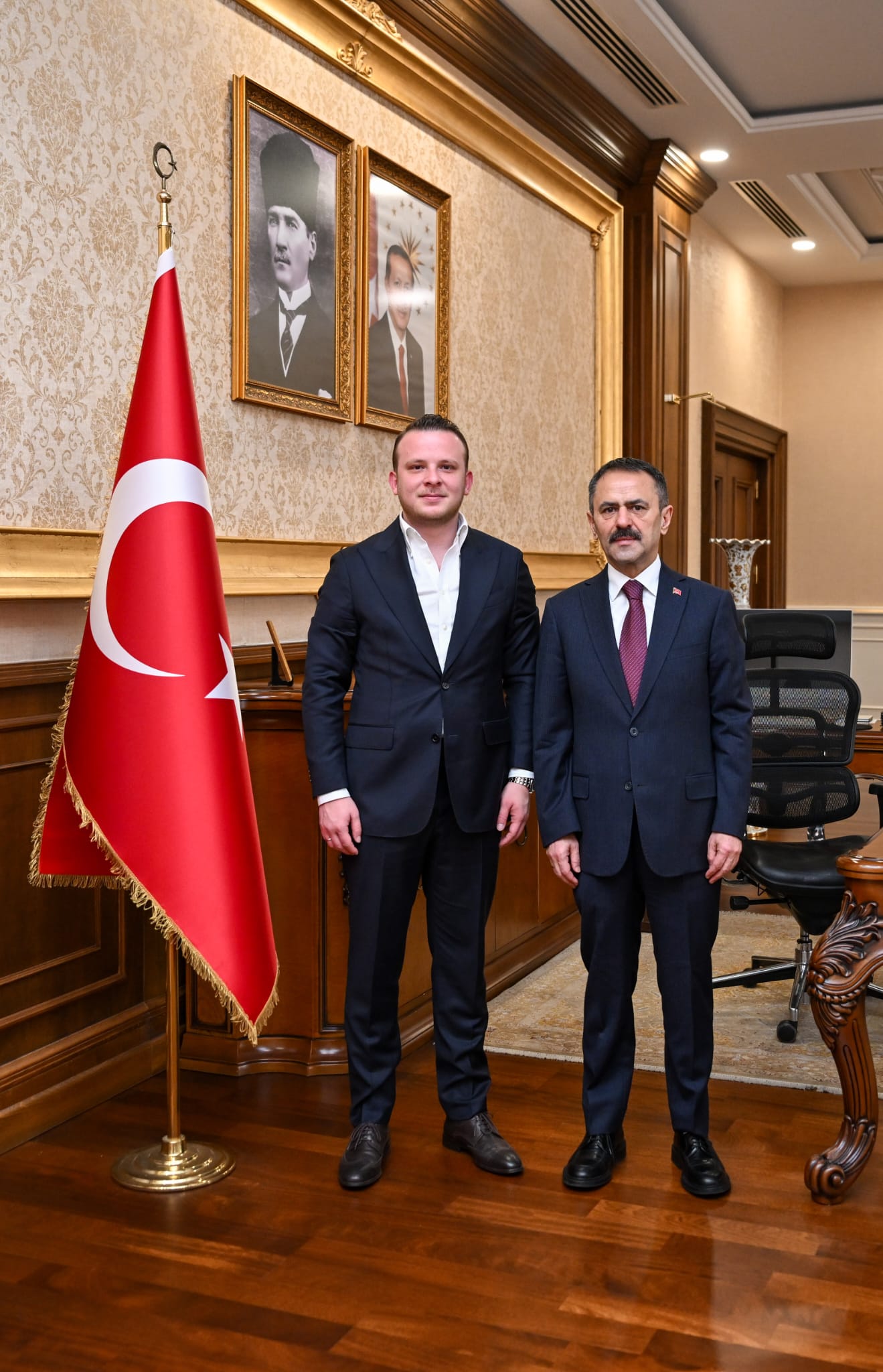 Hasan Çalışkan Vali İlhami Aktaş’ı Ziyaret Etti 1