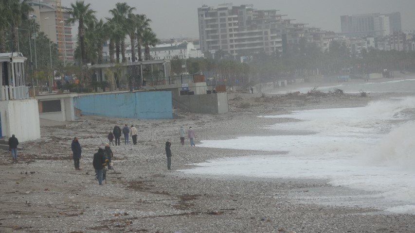 Hayatı Felç Etti (2)