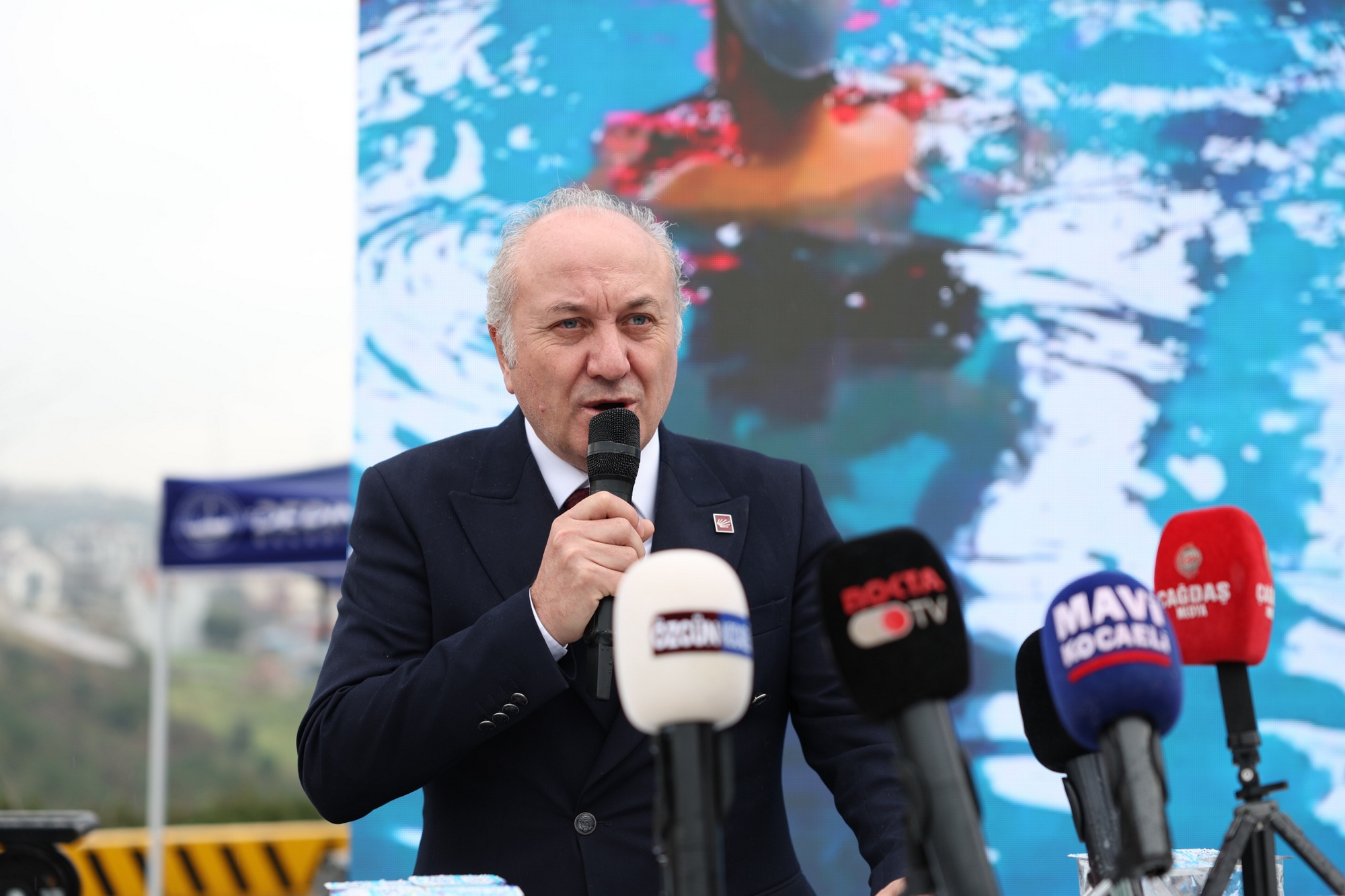 Hi̇zmet Kali̇tesi̇ Artiyor