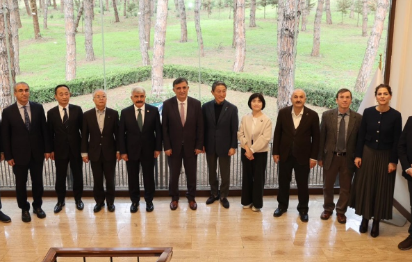 Hülagü’den Gtü’de Japon Heyetle Stratejik İş Birliği Görüşmesi (3)